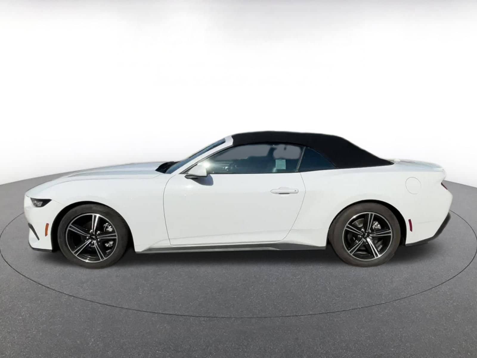 Thumbnail: 2024 Ford Mustang - 9
