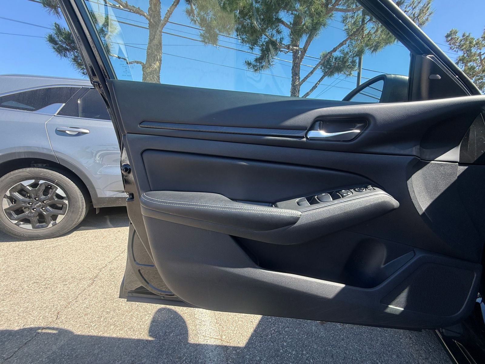 Thumbnail: 2025 Nissan Altima - 18