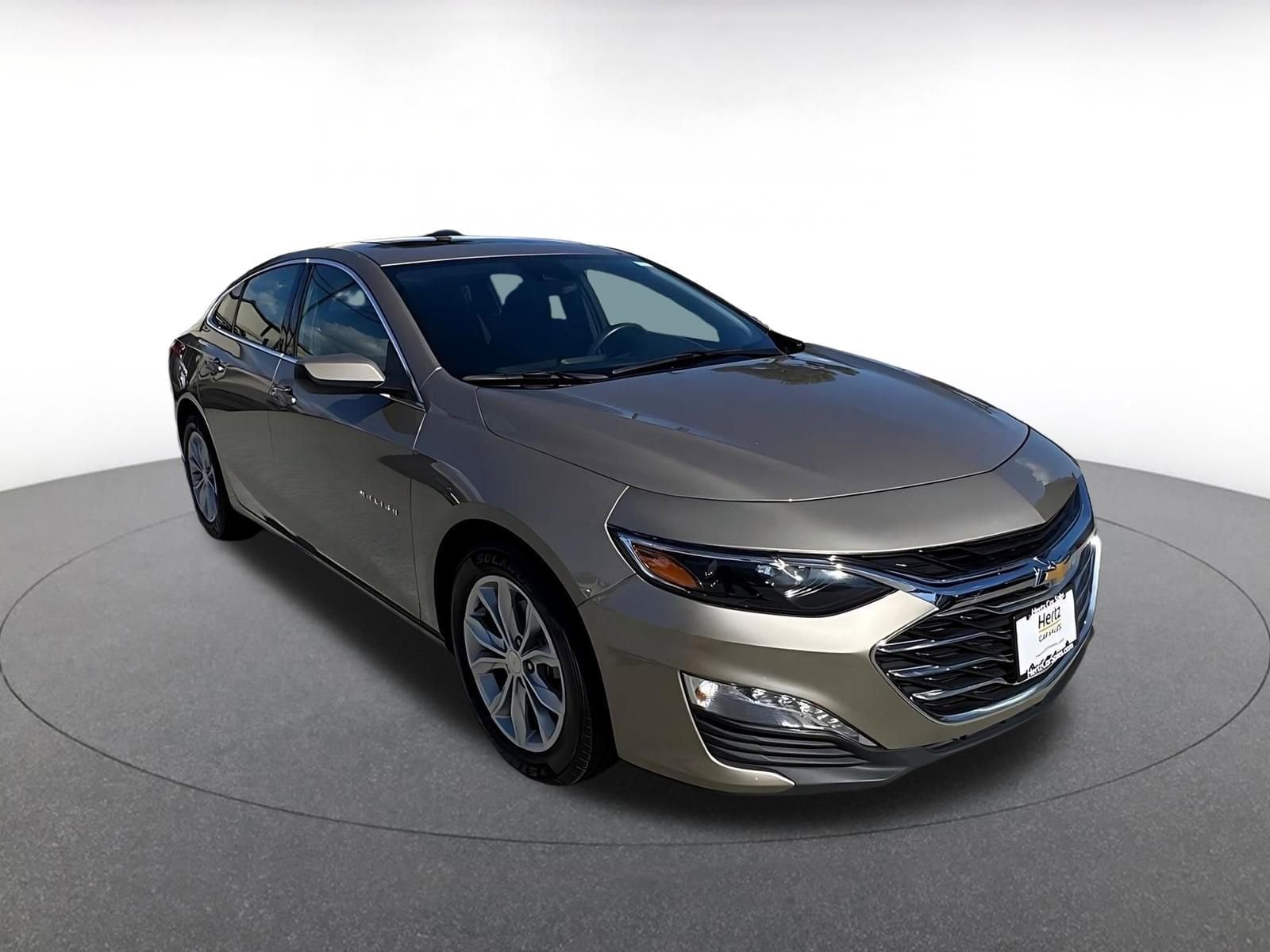 Thumbnail: 2024 Chevrolet Malibu - 1