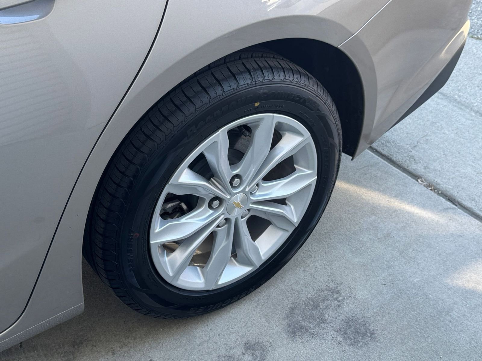 Thumbnail: 2024 Chevrolet Malibu - 31