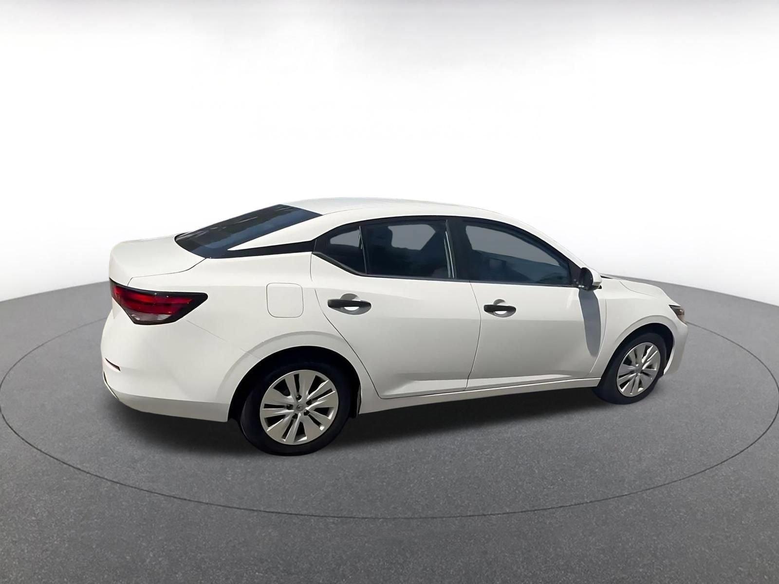 Thumbnail: 2025 Nissan Sentra - 14