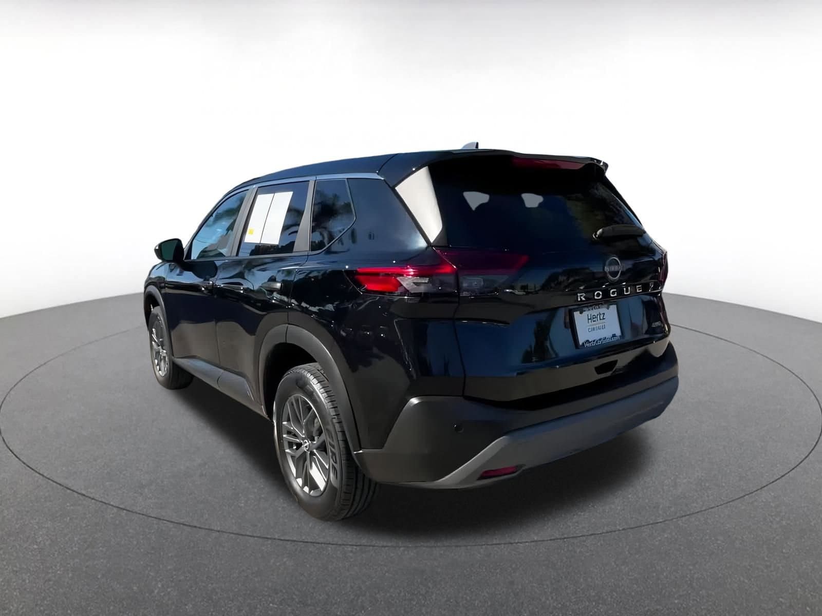 Thumbnail: 2023 Nissan Rogue - 11
