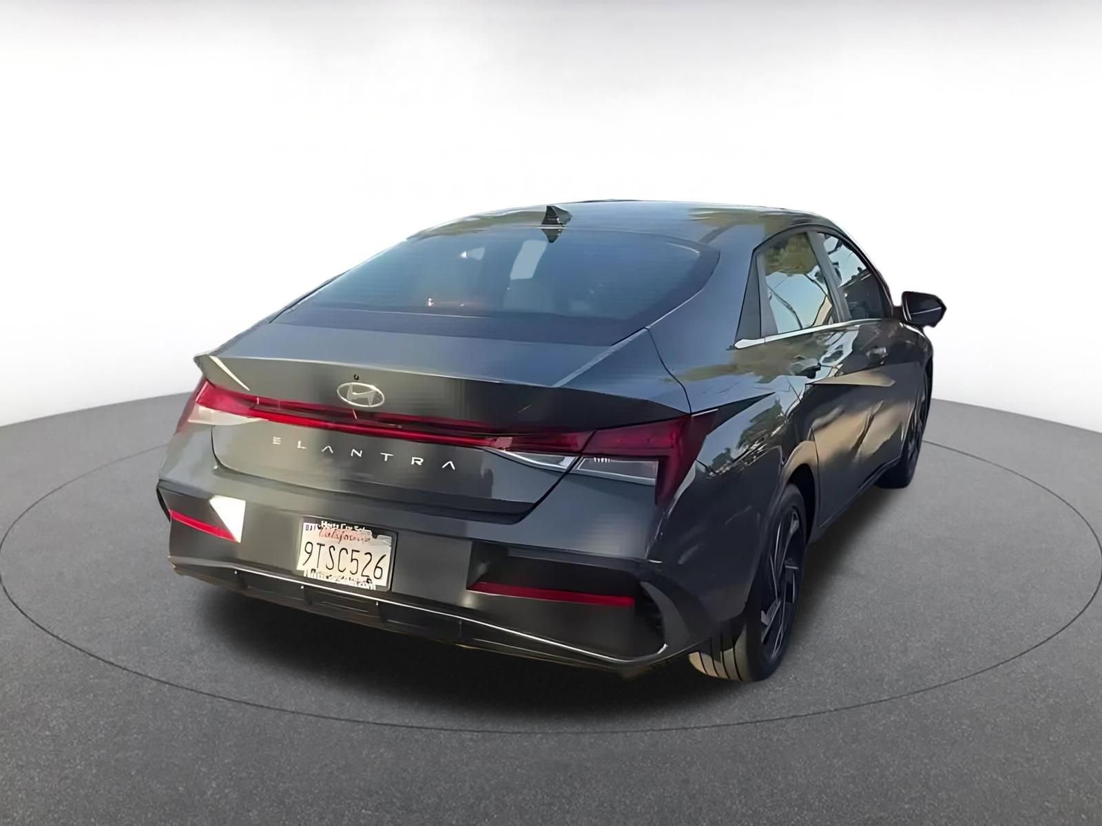 Thumbnail: 2025 Hyundai Elantra - 15