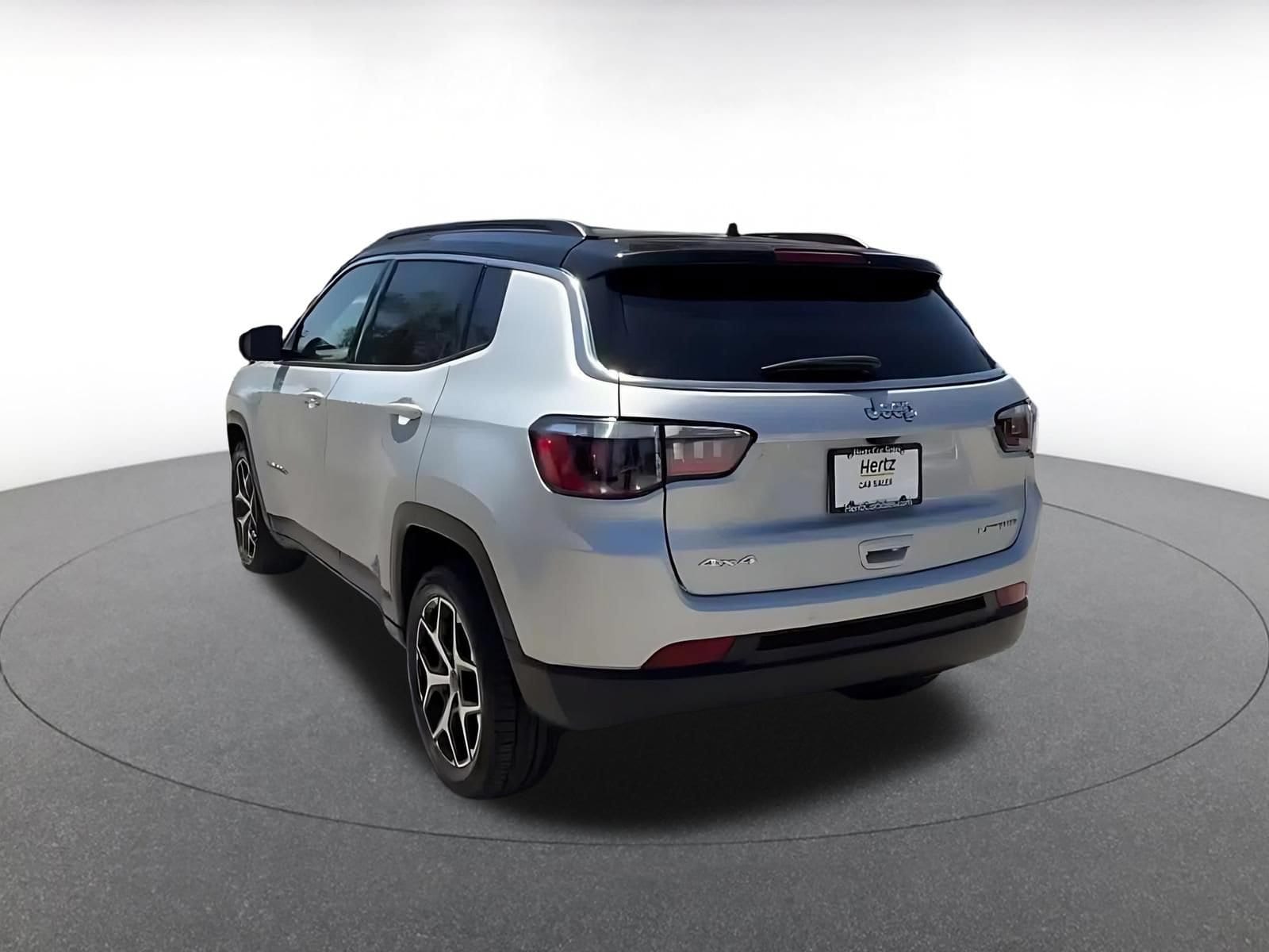 Thumbnail: 2025 Jeep Compass - 11