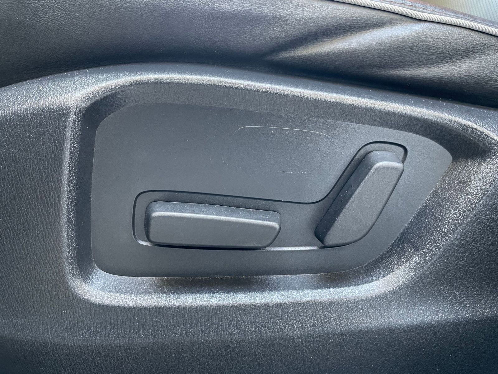 Thumbnail: 2025 Mazda CX-5 - 23