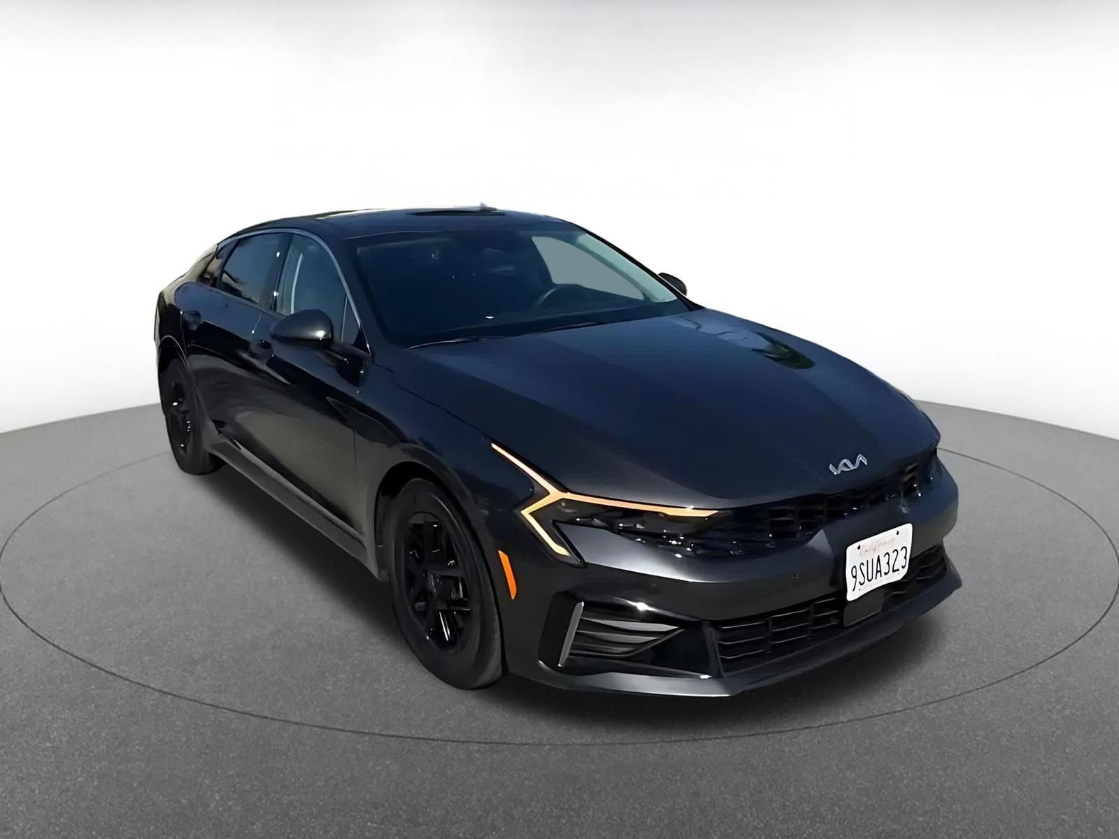 Thumbnail: 2025 Kia K5 - 3