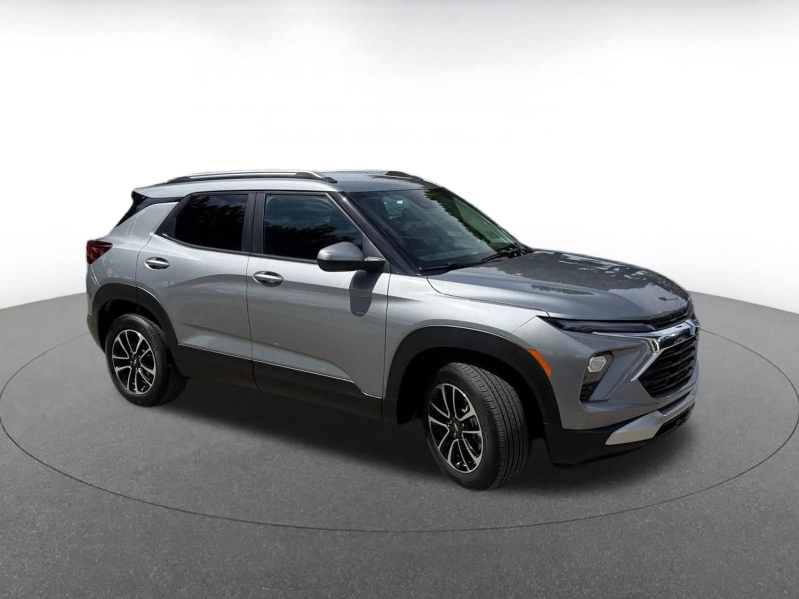 Thumbnail: 2025 Chevrolet TrailBlazer - 1