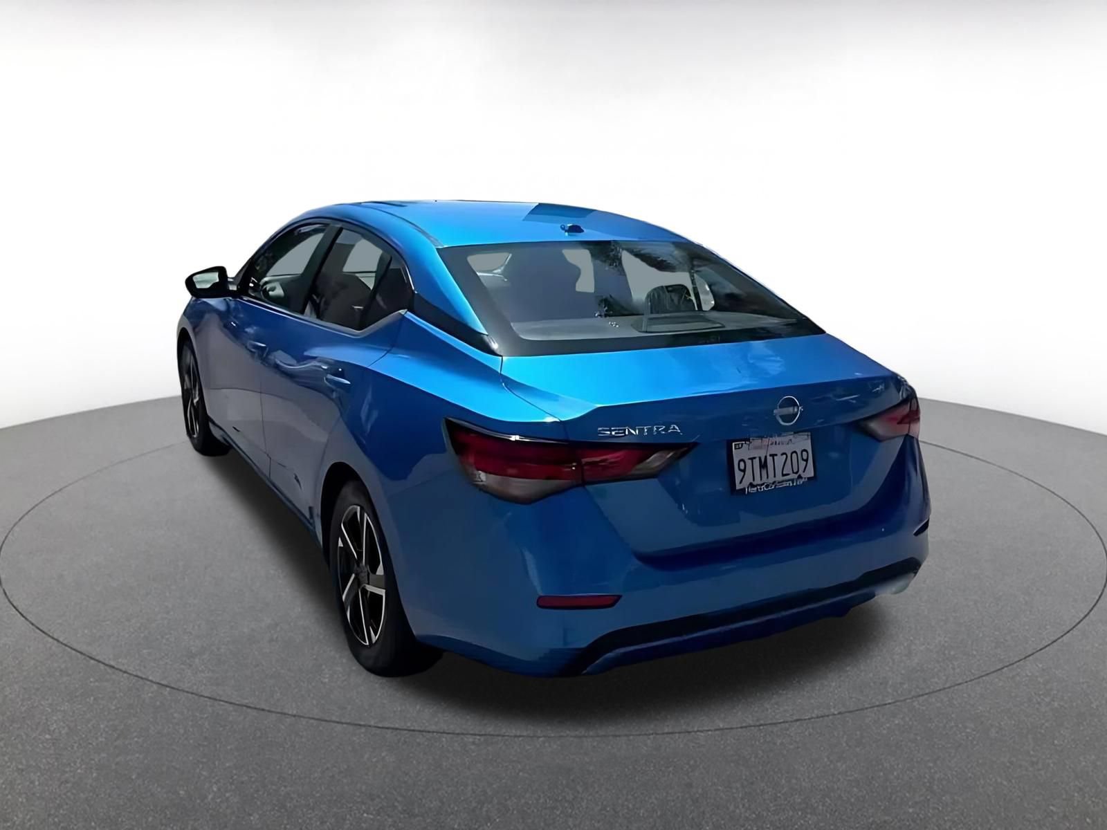 Thumbnail: 2025 Nissan Sentra - 10