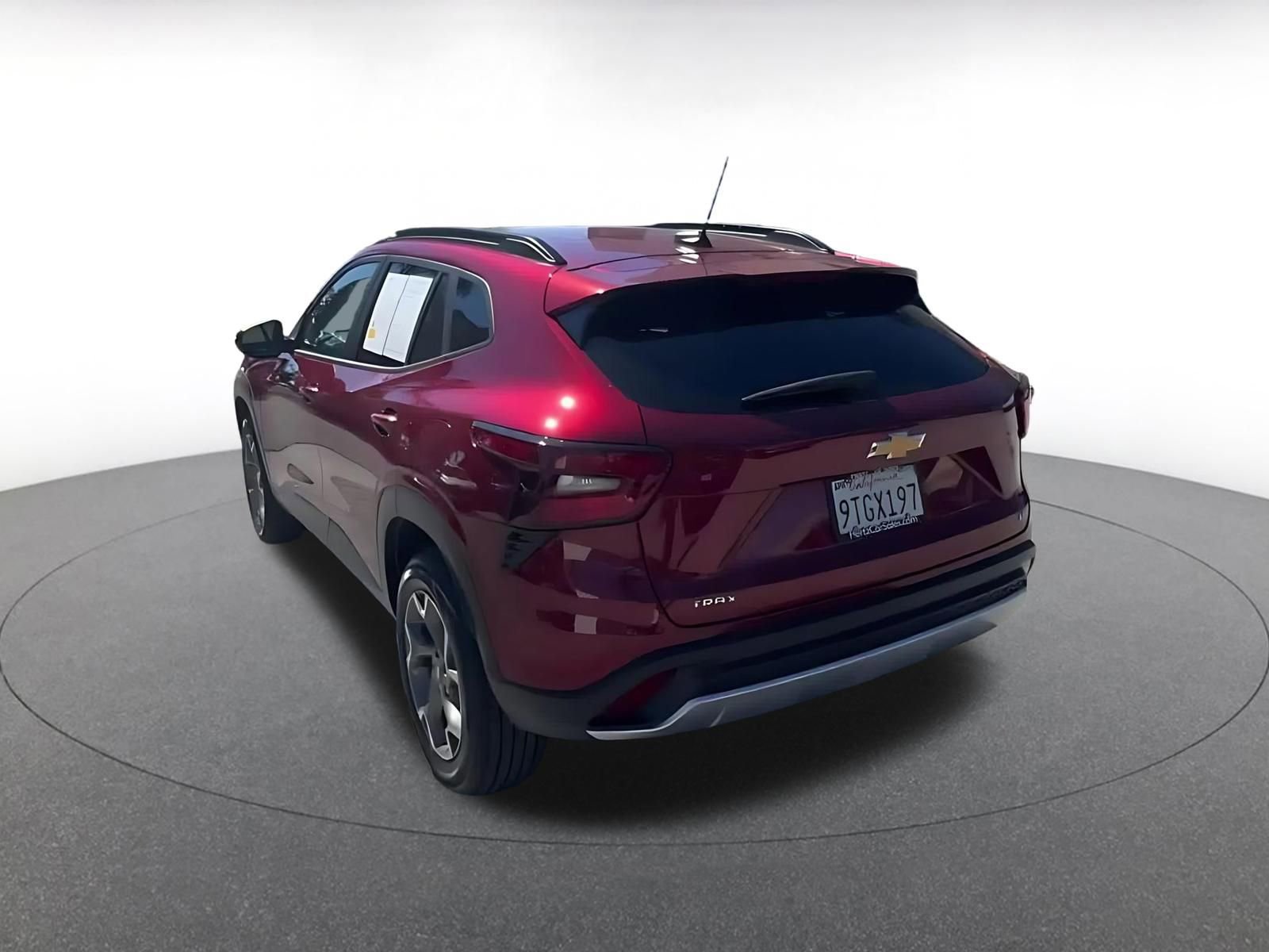 Thumbnail: 2025 Chevrolet Trax - 11