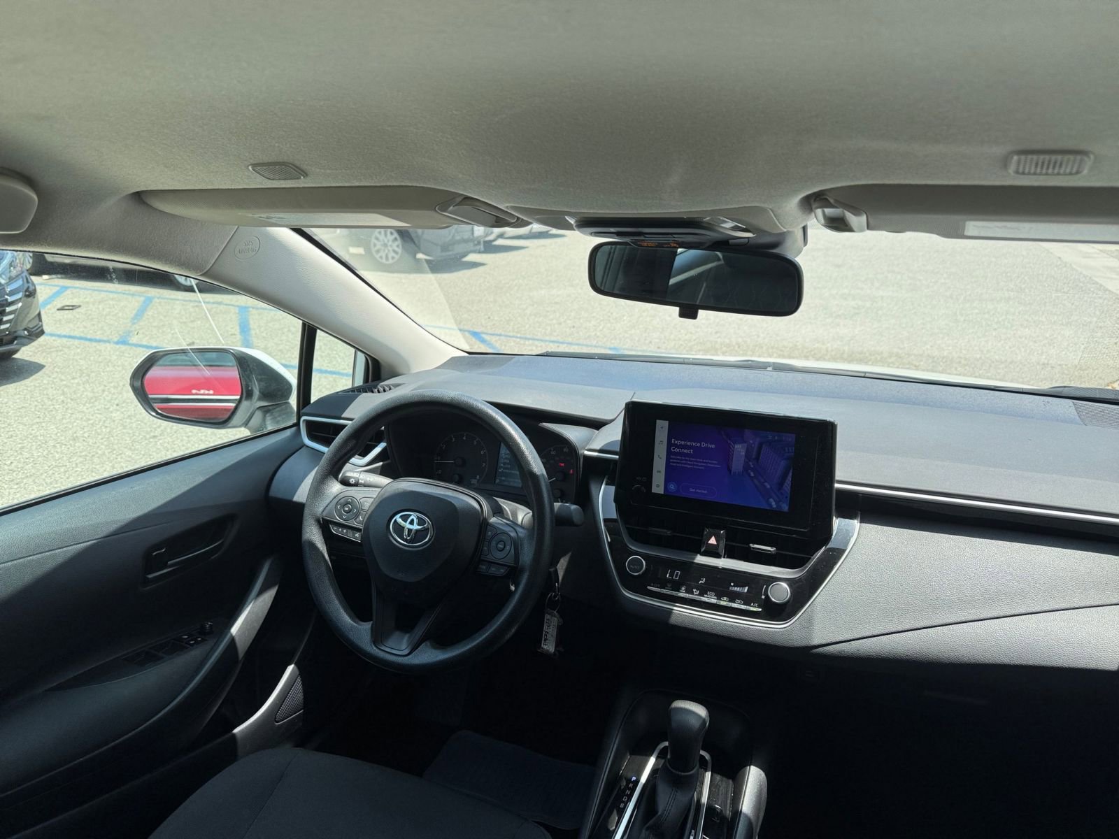 Thumbnail: 2025 Toyota Corolla - 33