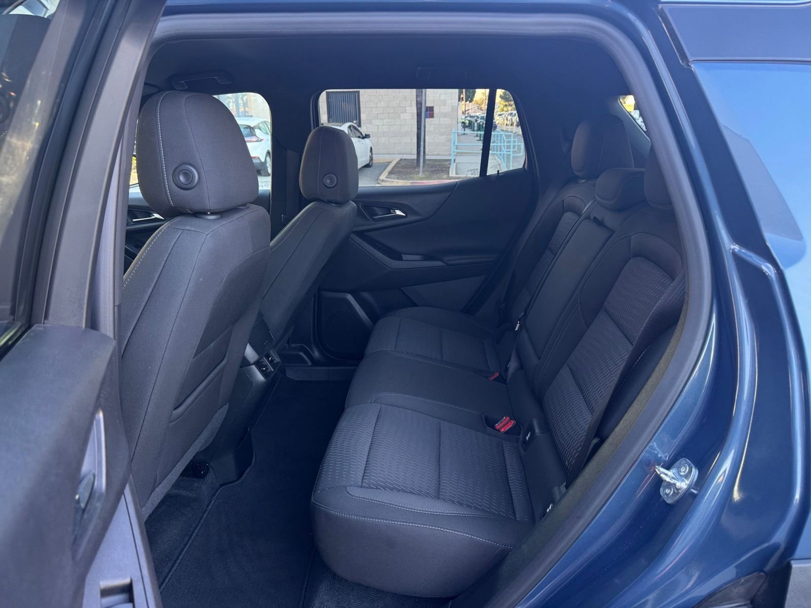 Thumbnail: 2025 Chevrolet Equinox - 24