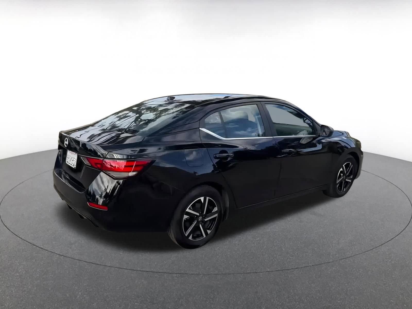 Thumbnail: 2025 Nissan Sentra - 15