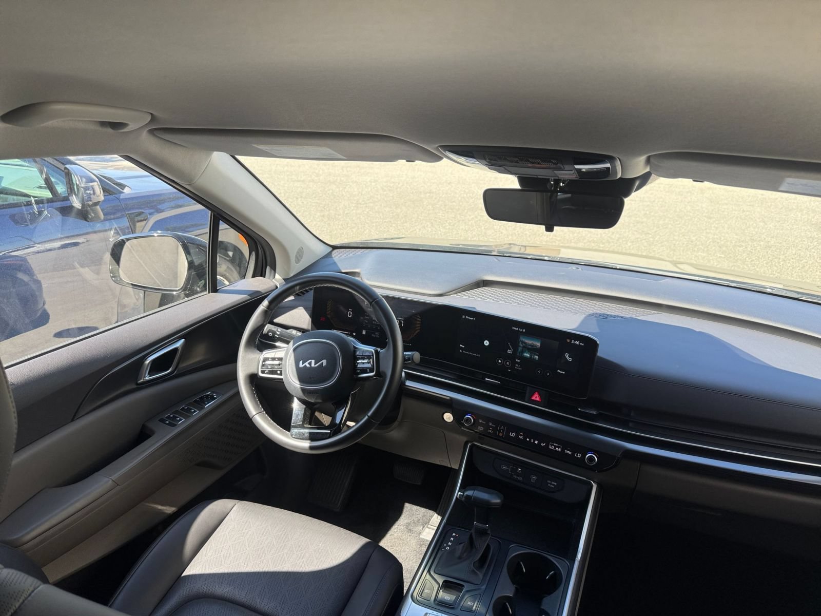 Thumbnail: 2026 Kia Carnival - 32
