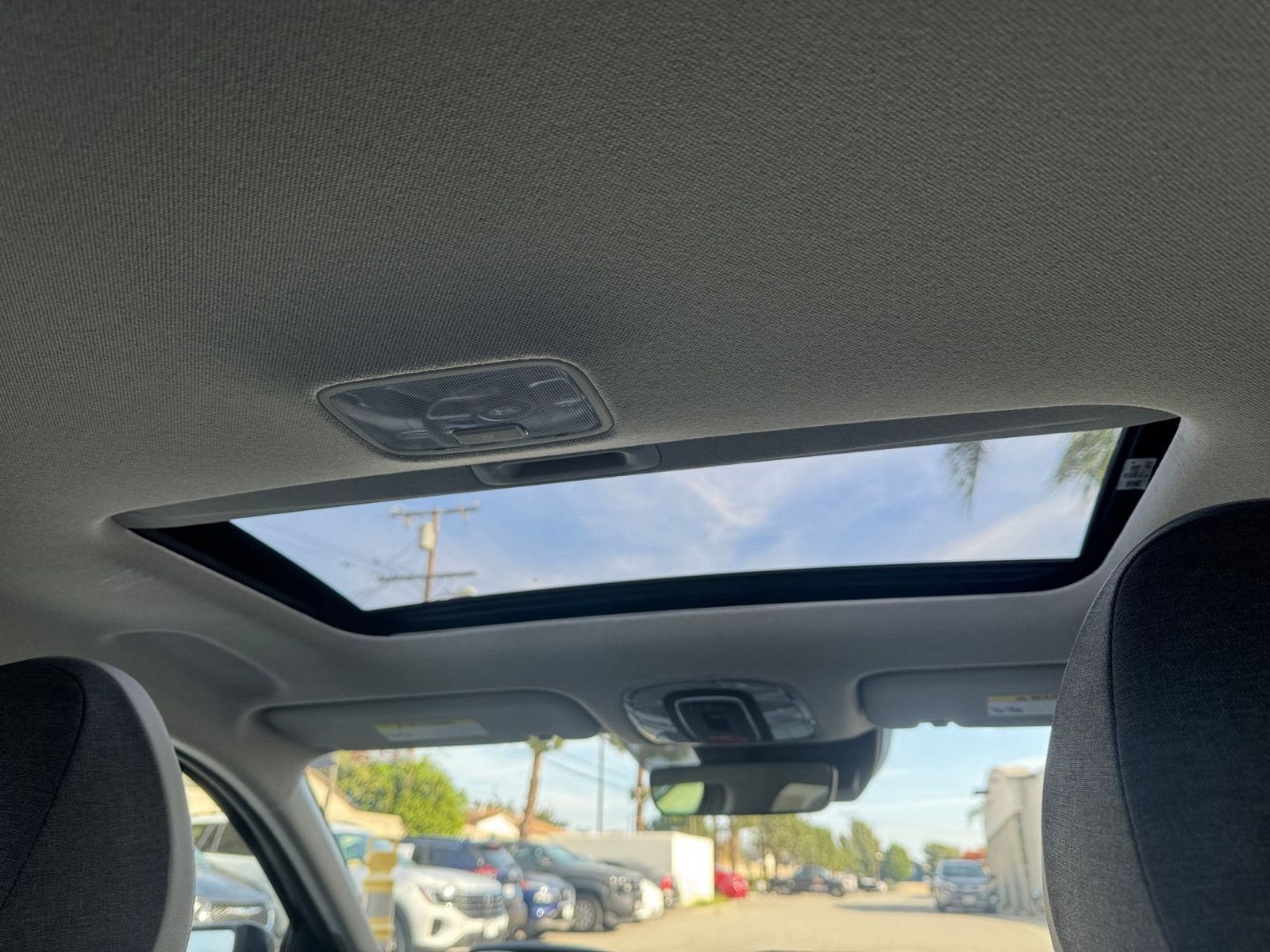 Thumbnail: 2025 Hyundai Elantra - 31