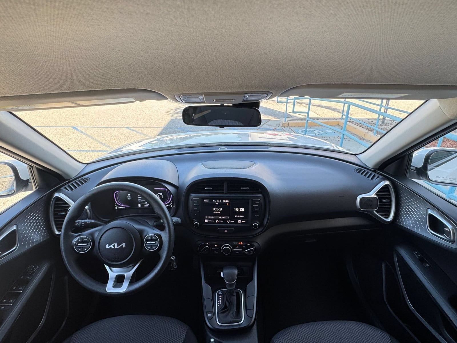 Thumbnail: 2025 Kia Soul - 31
