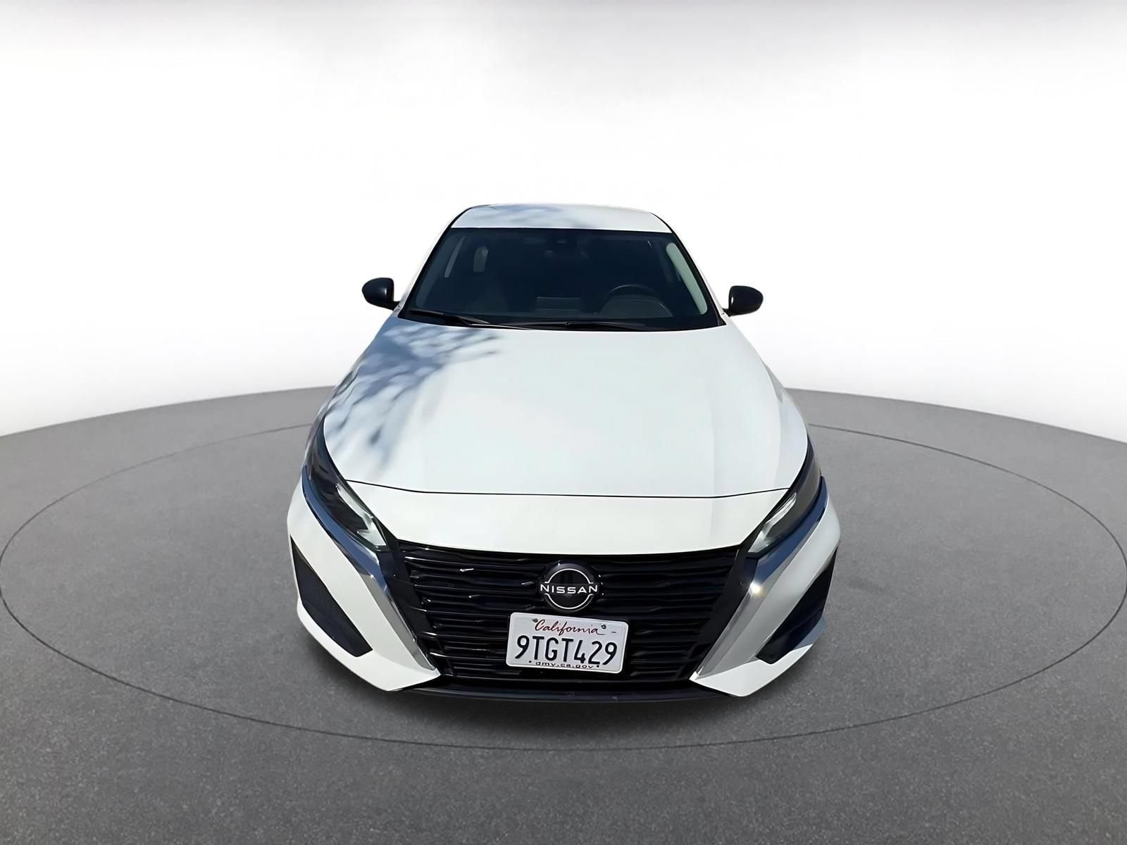 Thumbnail: 2025 Nissan Altima - 4