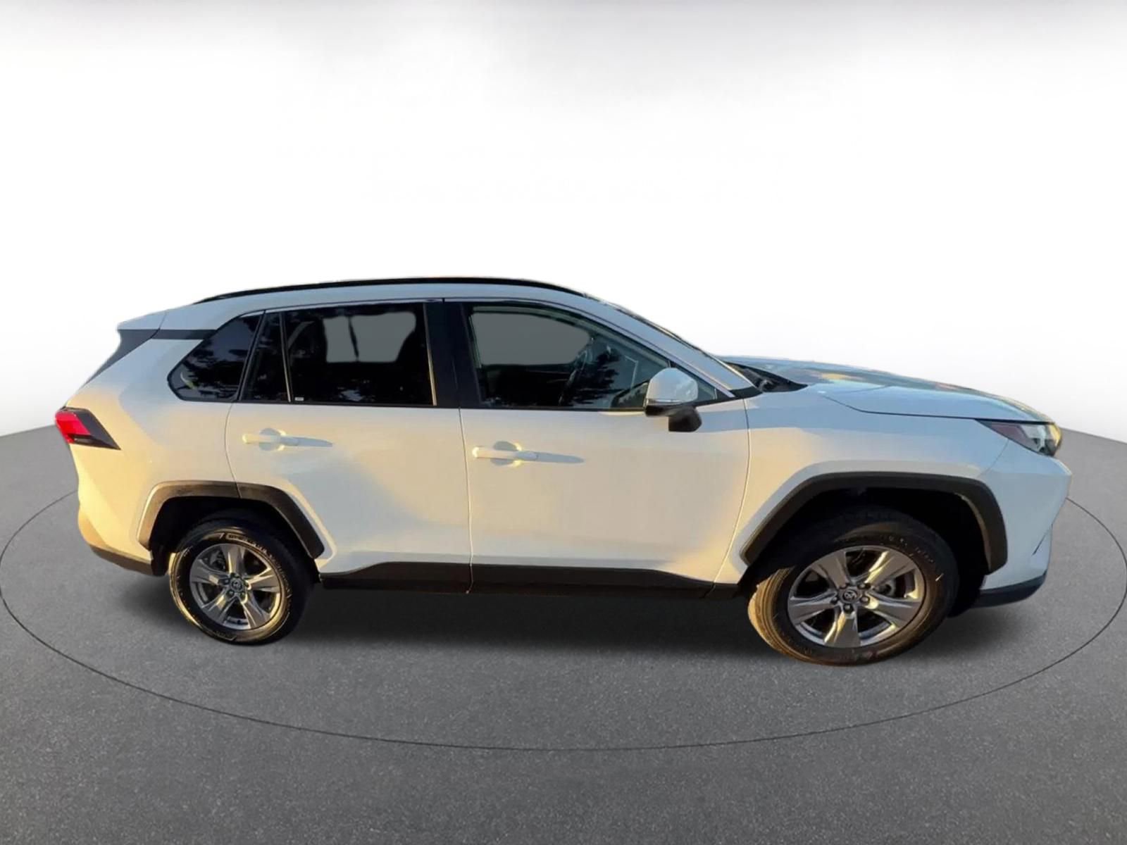 Thumbnail: 2025 Toyota RAV4 - 16