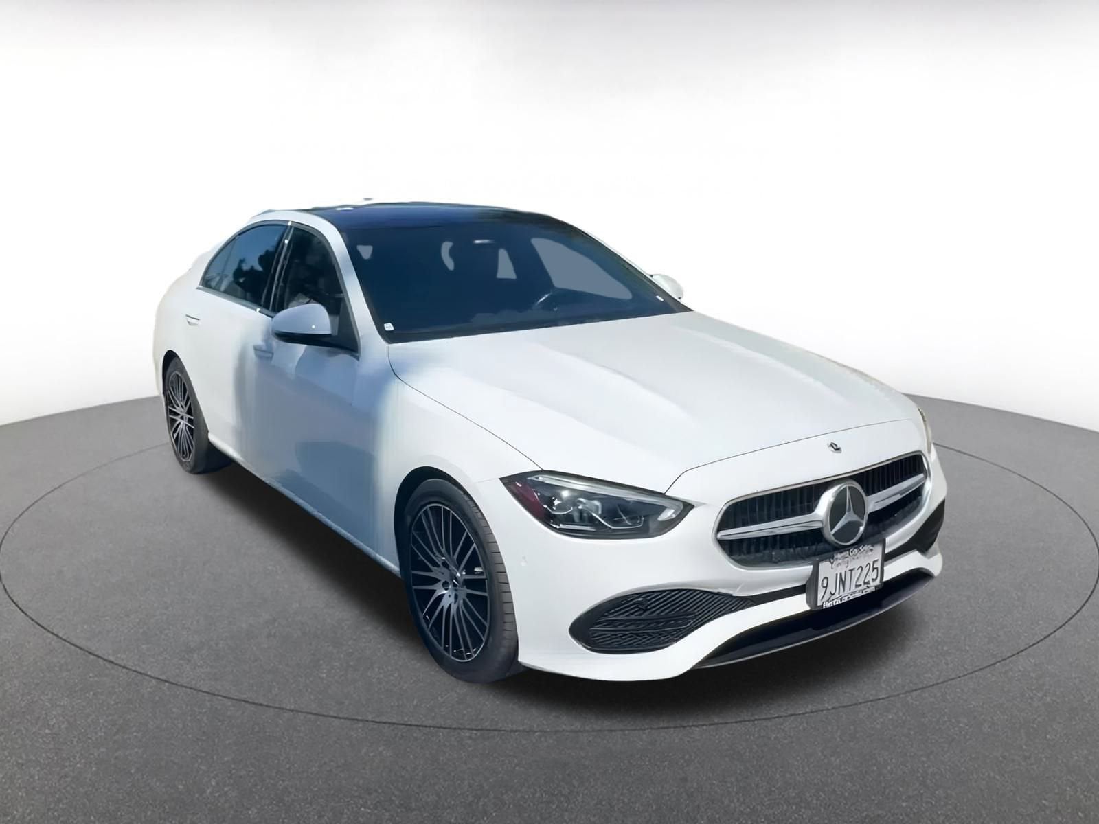 Thumbnail: 2024 Mercedes-Benz C-Class - 3