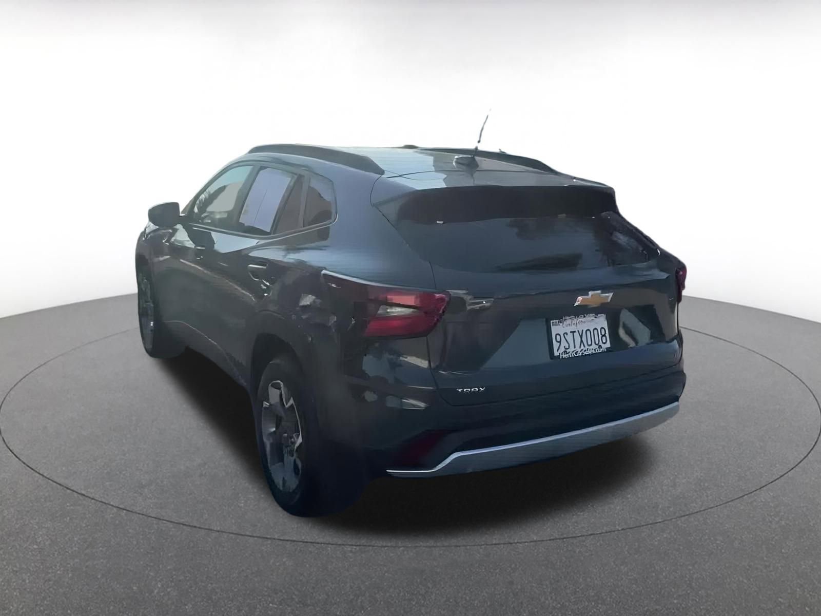 Thumbnail: 2025 Chevrolet Trax - 11