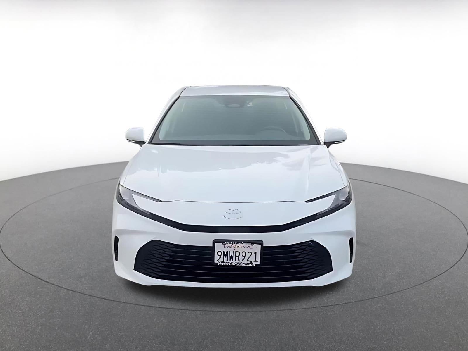 Thumbnail: 2025 Toyota Camry - 4