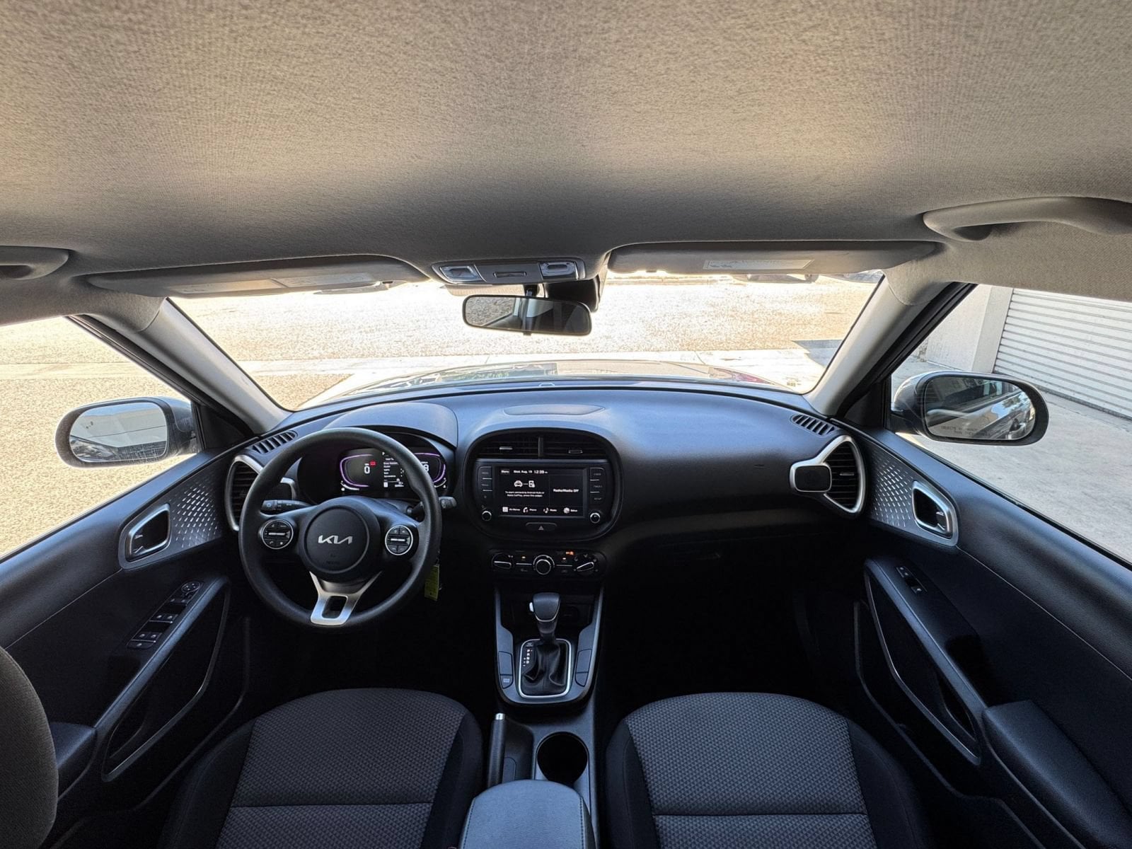Thumbnail: 2025 Kia Soul - 30