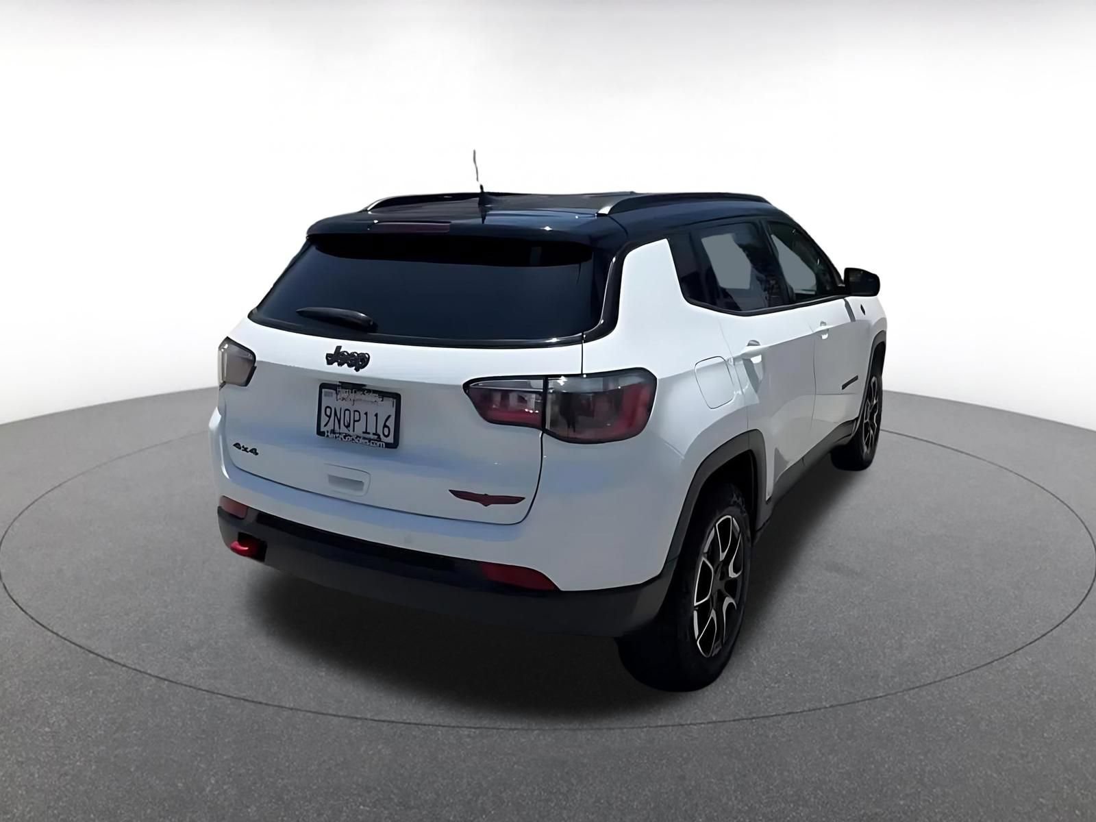 Thumbnail: 2025 Jeep Compass - 14