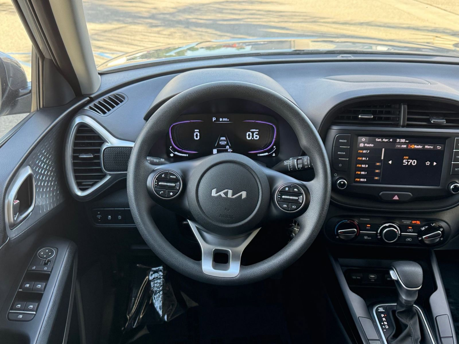 Thumbnail: 2025 Kia Soul - 25