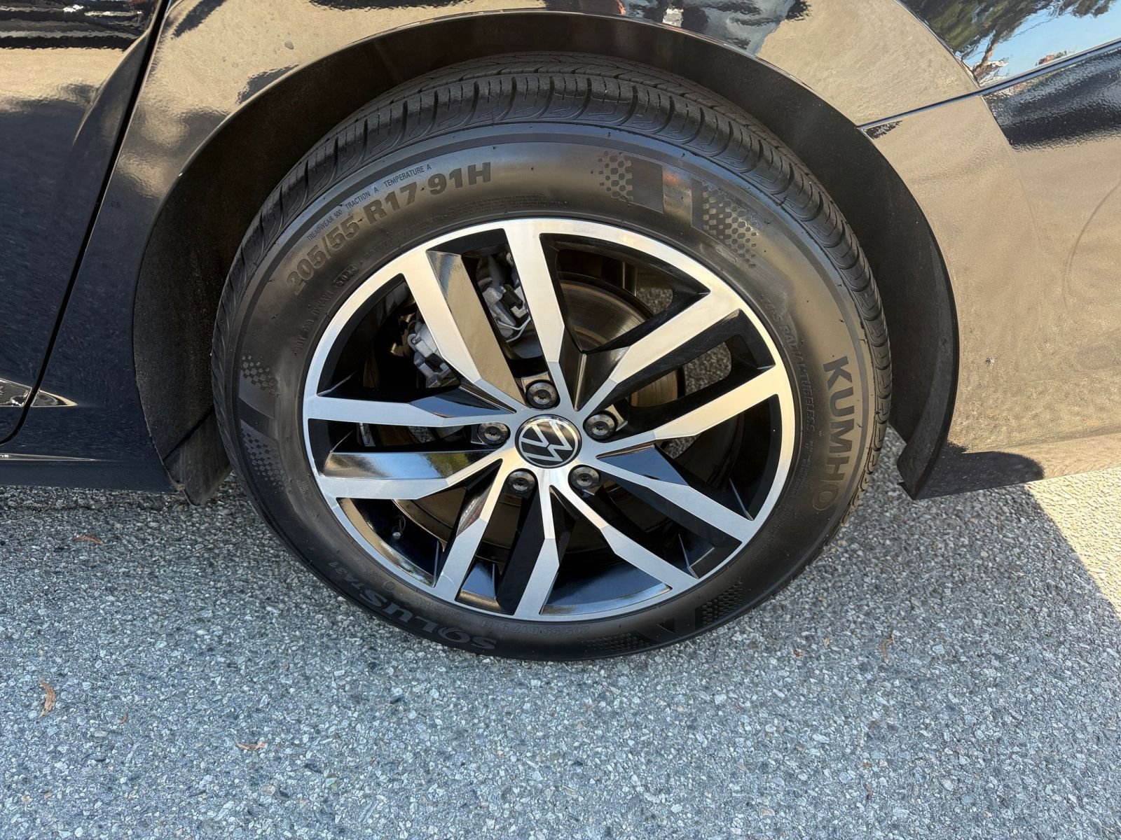 Thumbnail: 2025 Volkswagen Jetta - 25