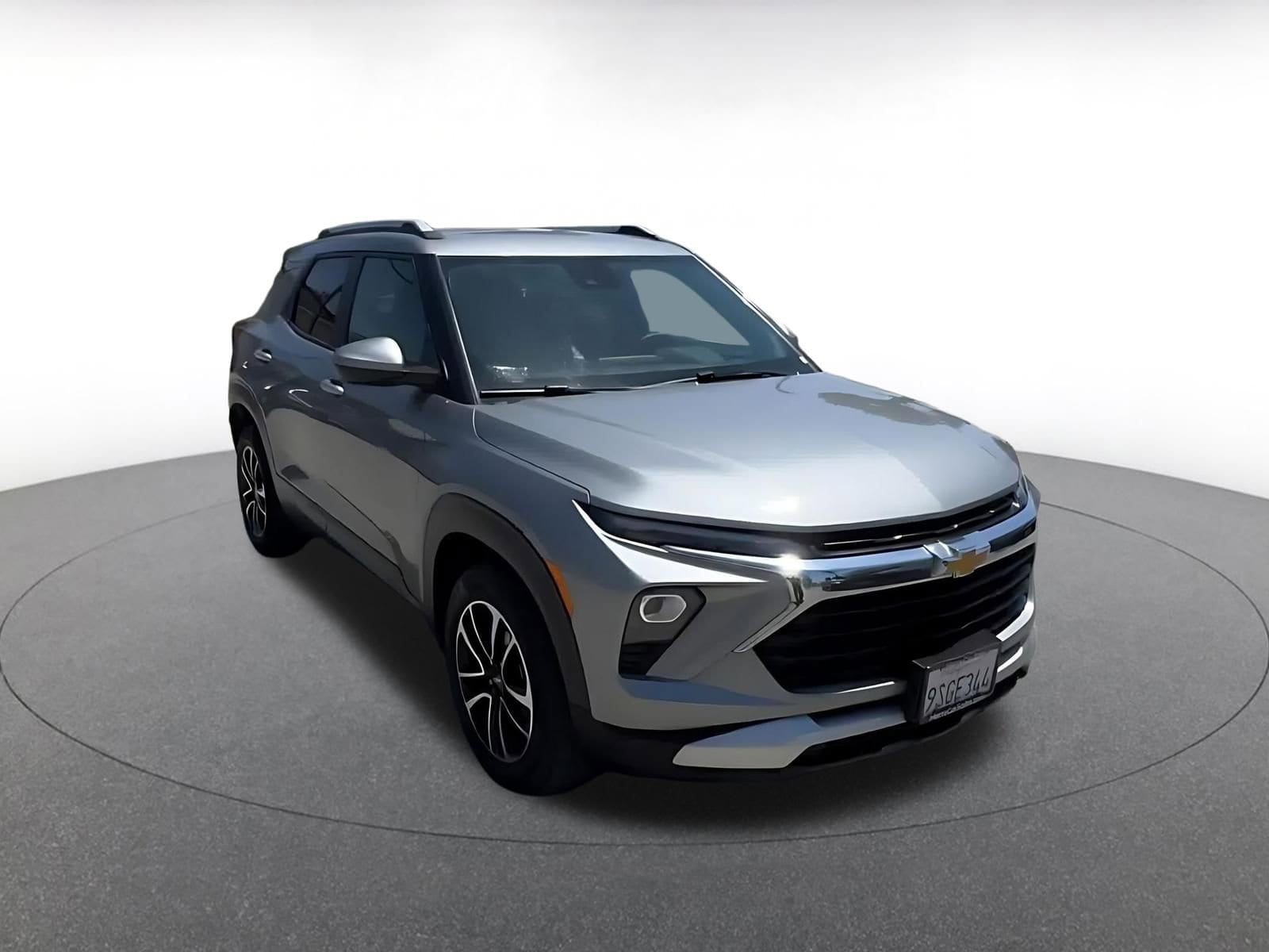 Thumbnail: 2025 Chevrolet TrailBlazer - 3