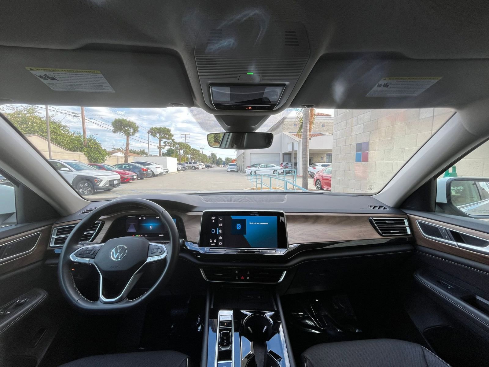 Thumbnail: 2025 Volkswagen Atlas - 34