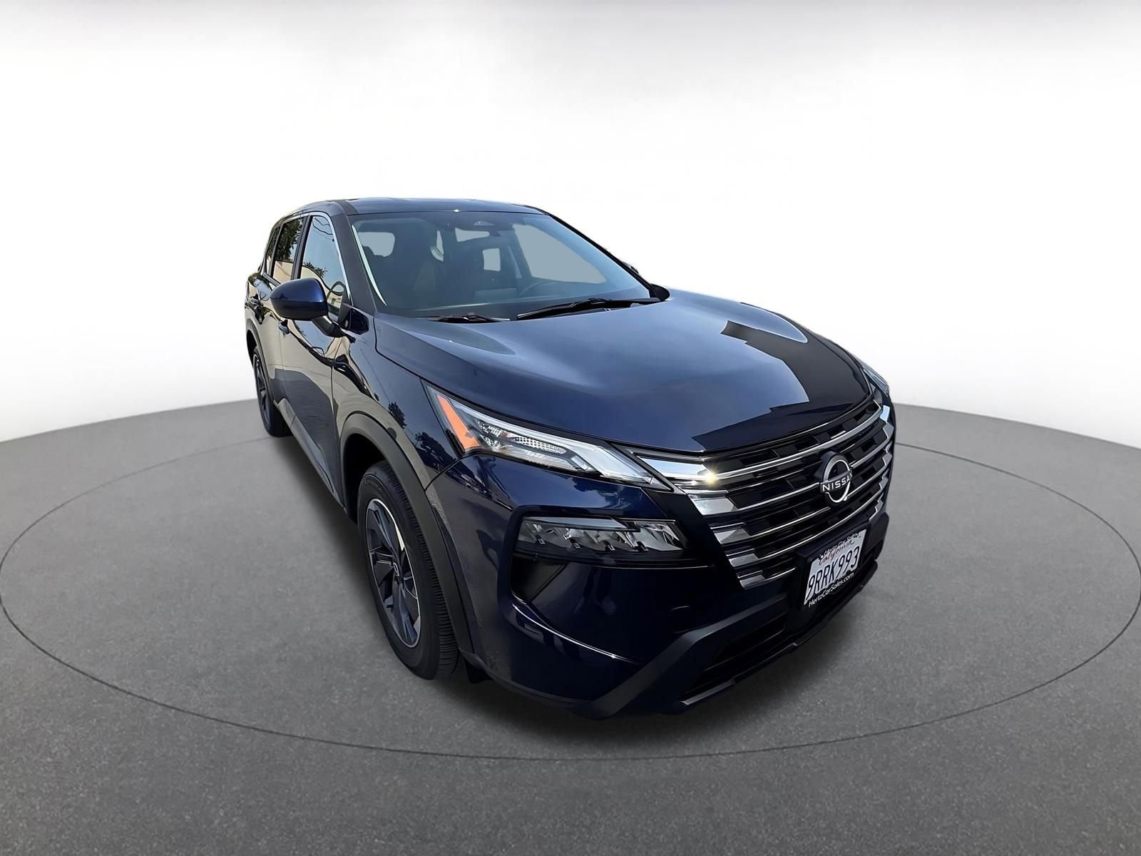 Thumbnail: 2025 Nissan Rogue - 1