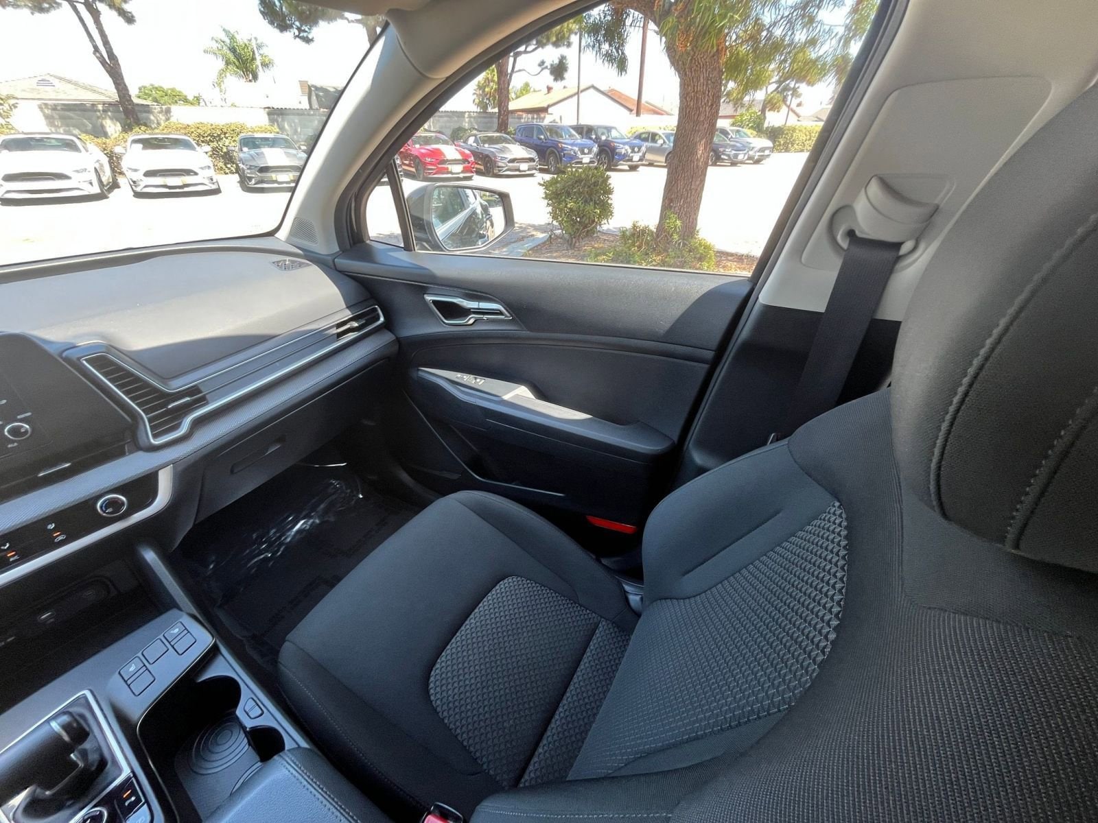 Thumbnail: 2024 Kia Sportage - 35