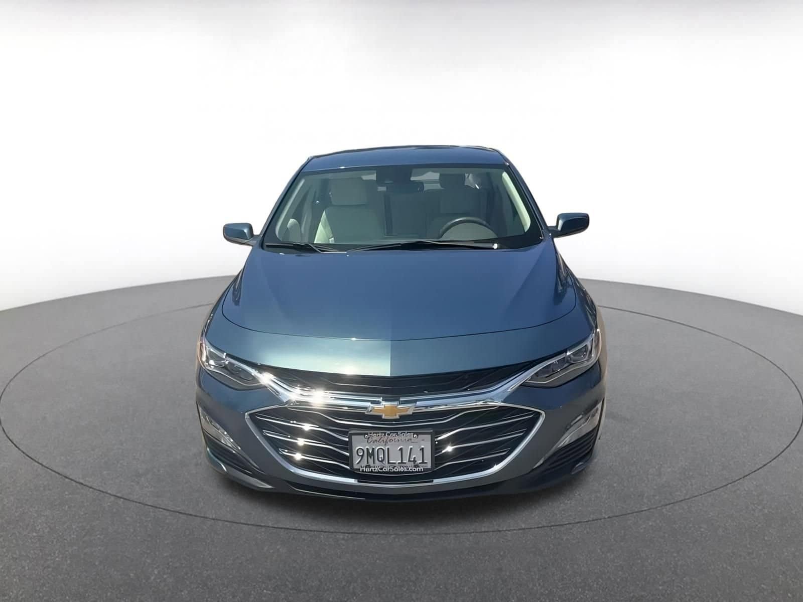 Thumbnail: 2024 Chevrolet Malibu - 3