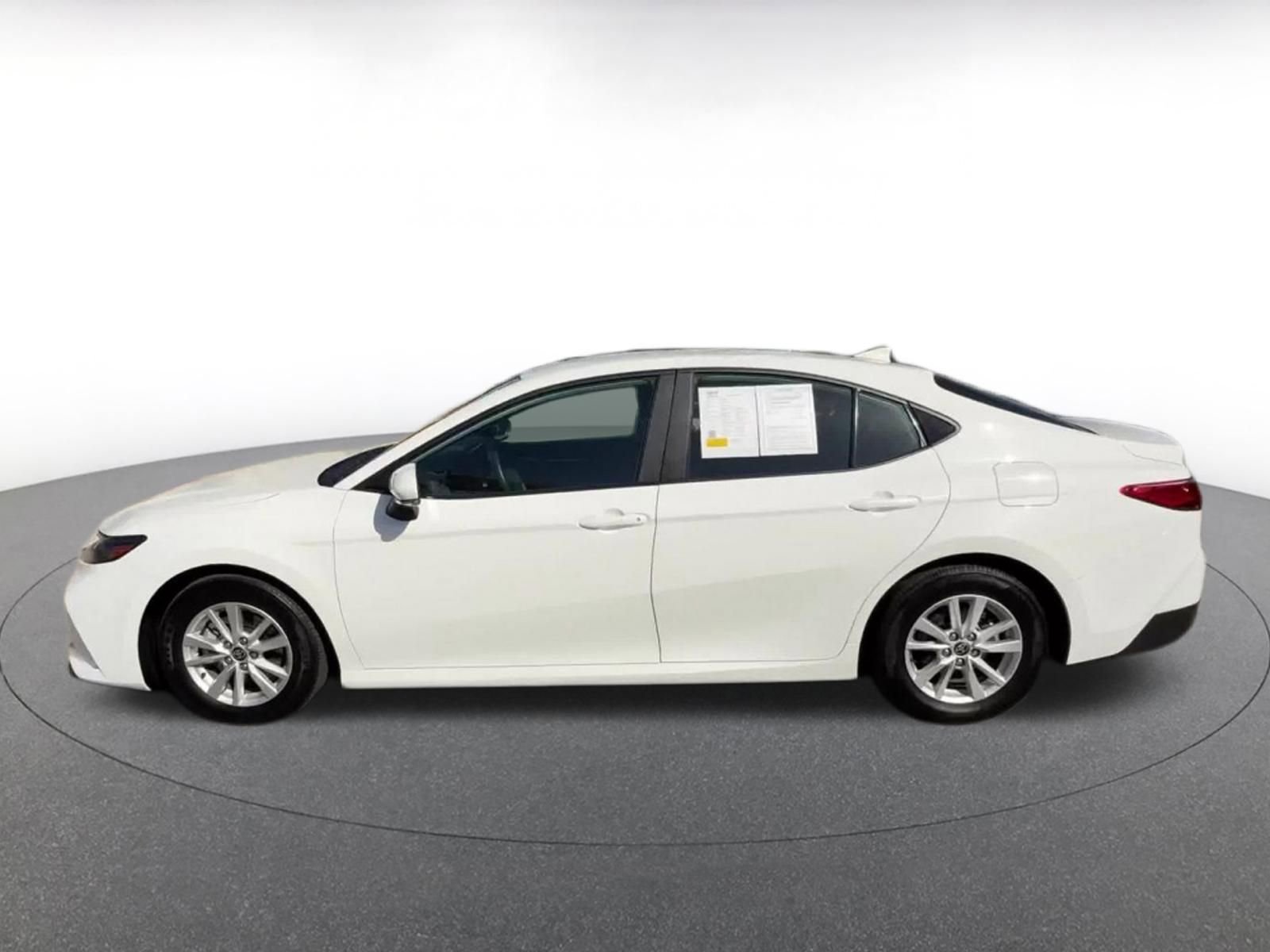 Thumbnail: 2025 Toyota Camry - 9