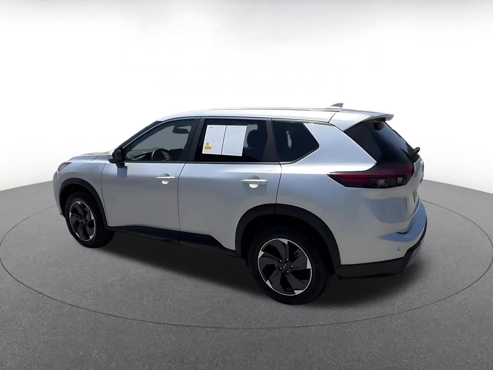 Thumbnail: 2025 Nissan Rogue - 10