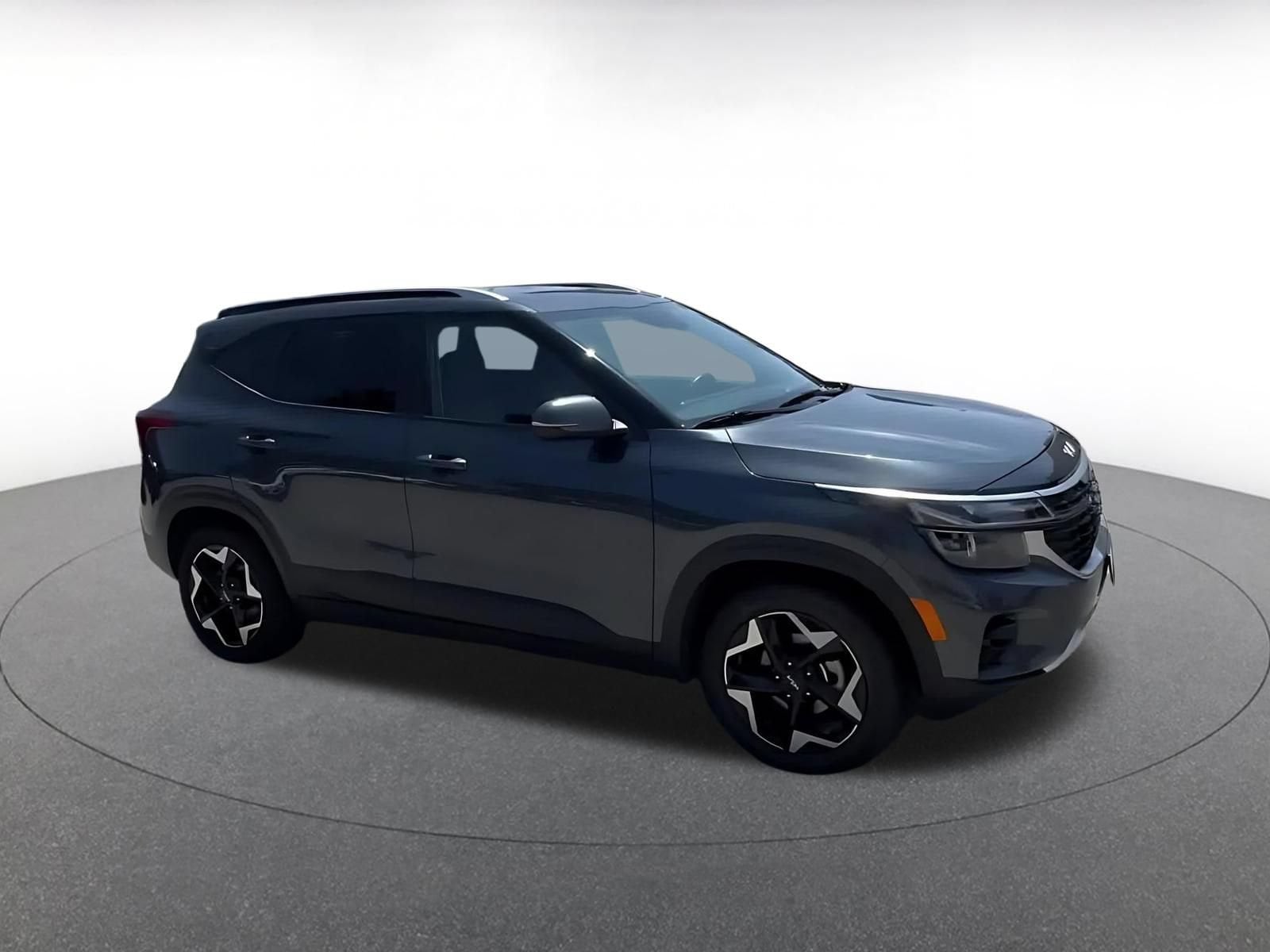 Thumbnail: 2025 Kia Seltos - 2
