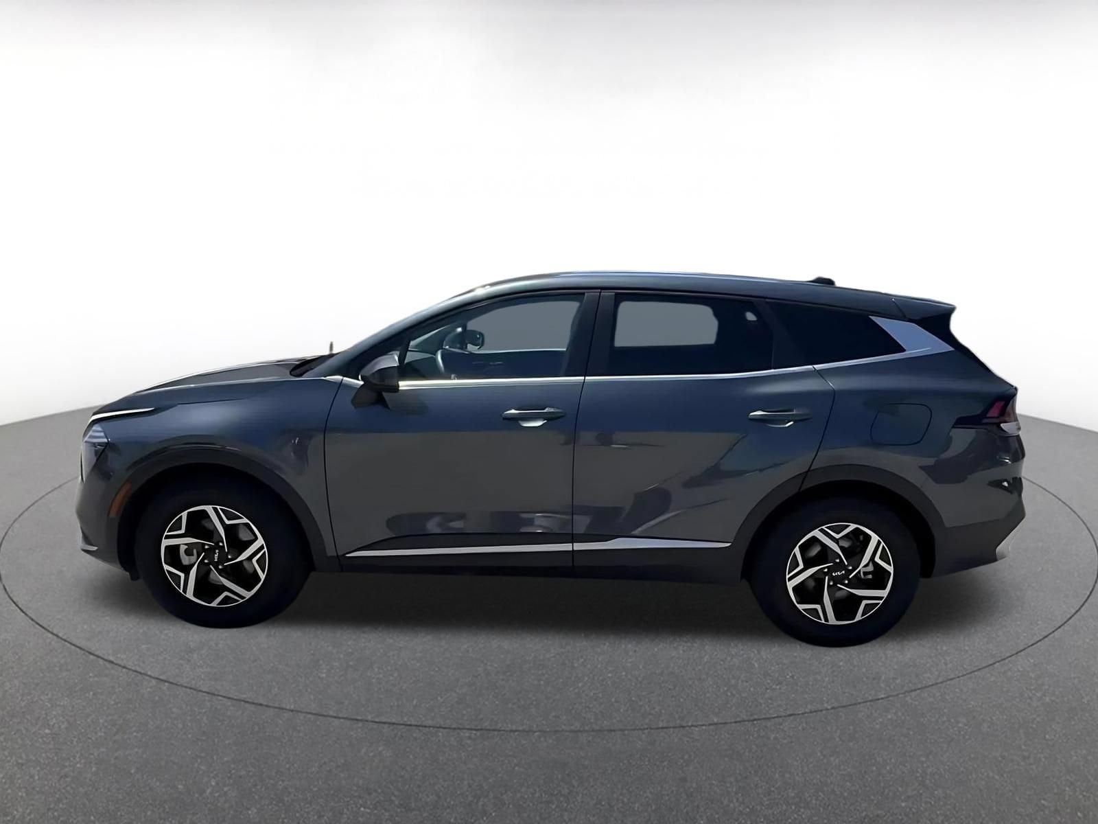 Thumbnail: 2025 Kia Sportage - 7