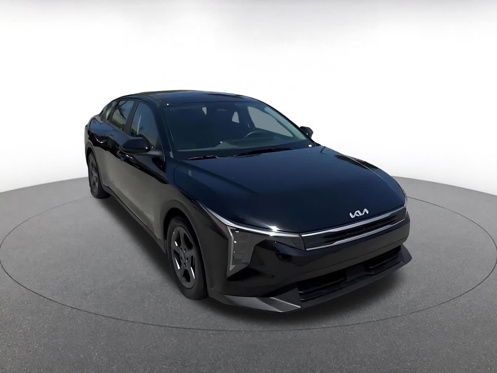 Thumbnail: 2025 Kia K4 - 3