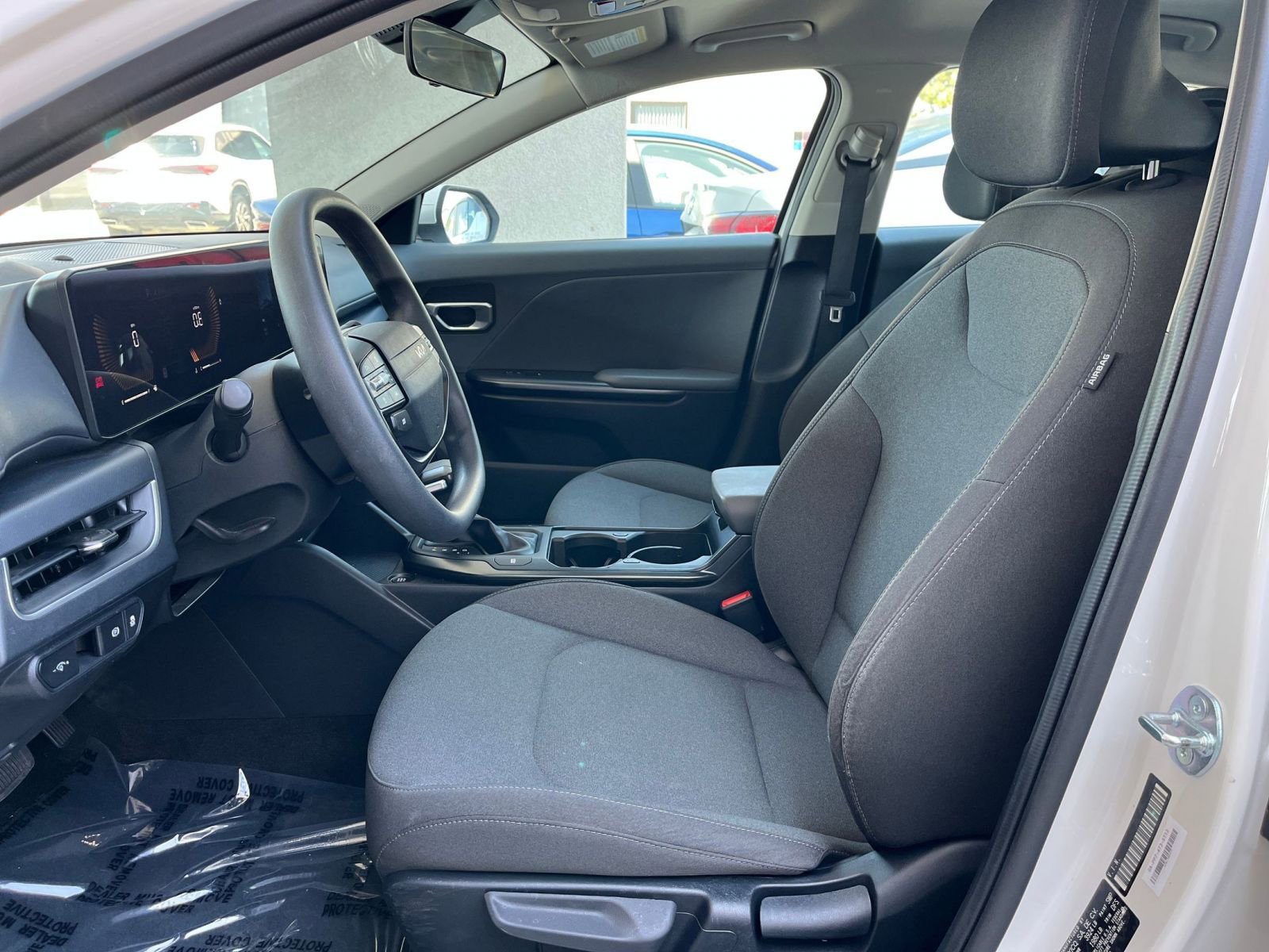 Thumbnail: 2025 Kia K4 - 28