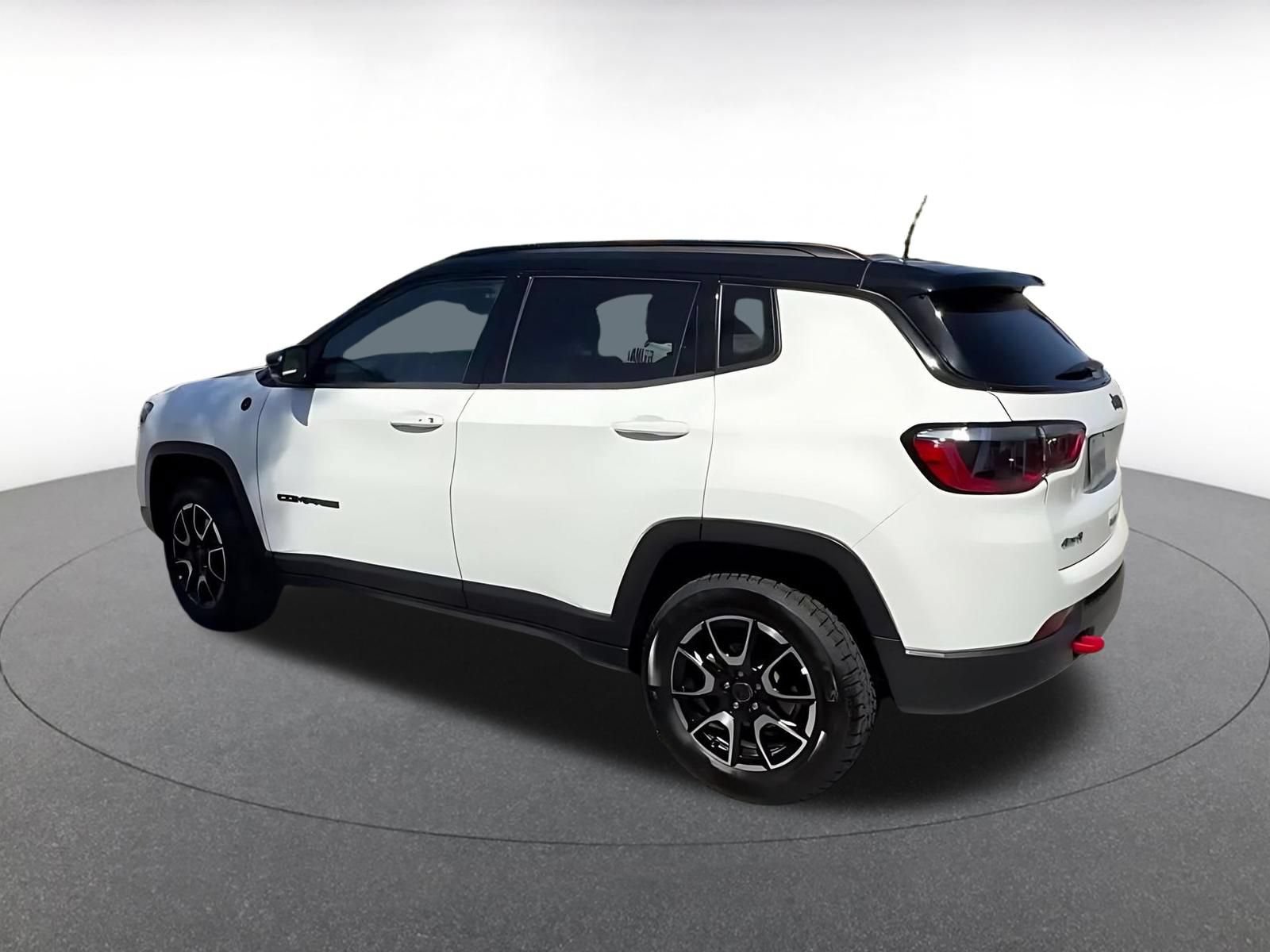 Thumbnail: 2025 Jeep Compass - 10