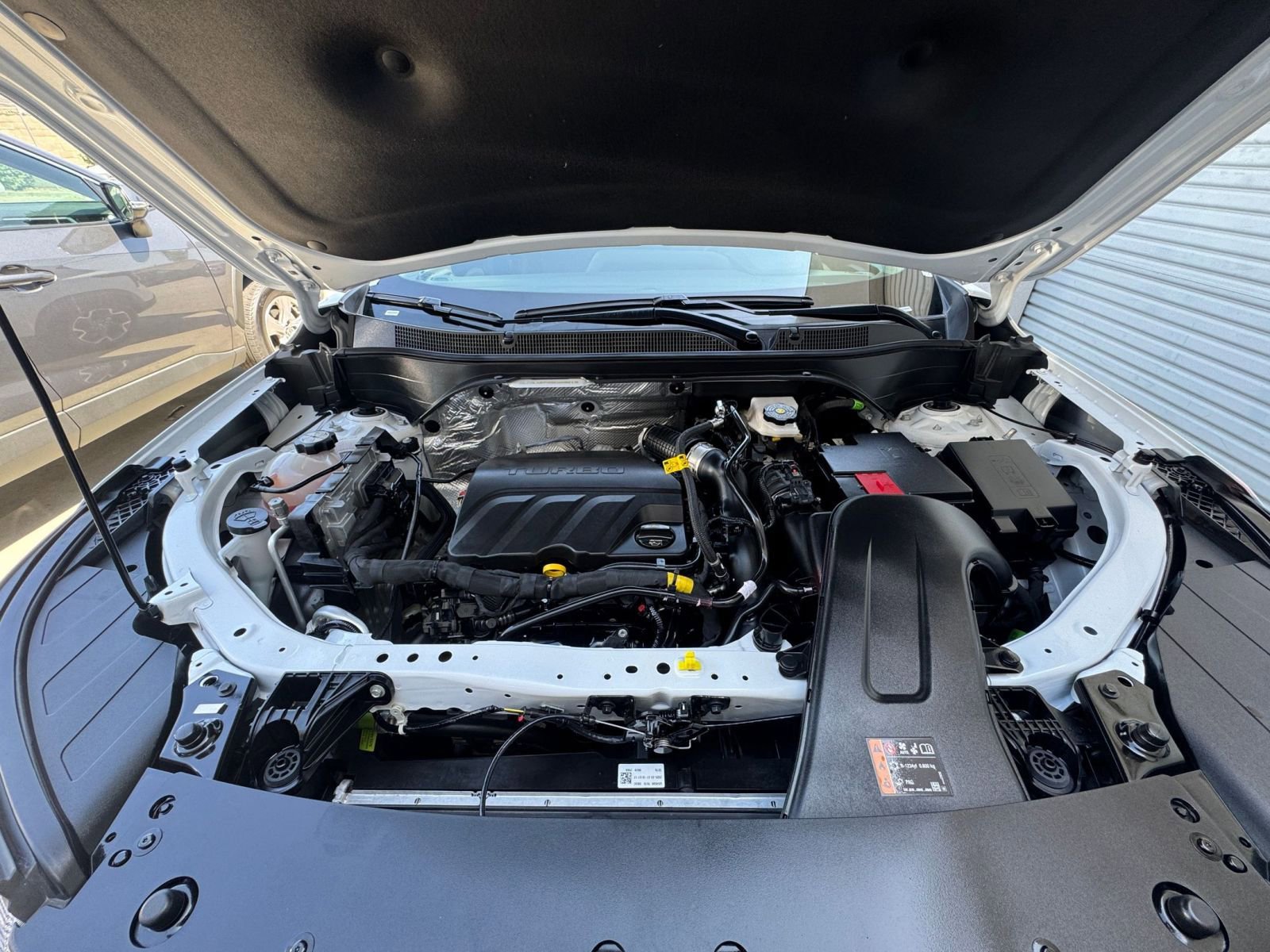 Thumbnail: 2025 Chevrolet Trax - 32