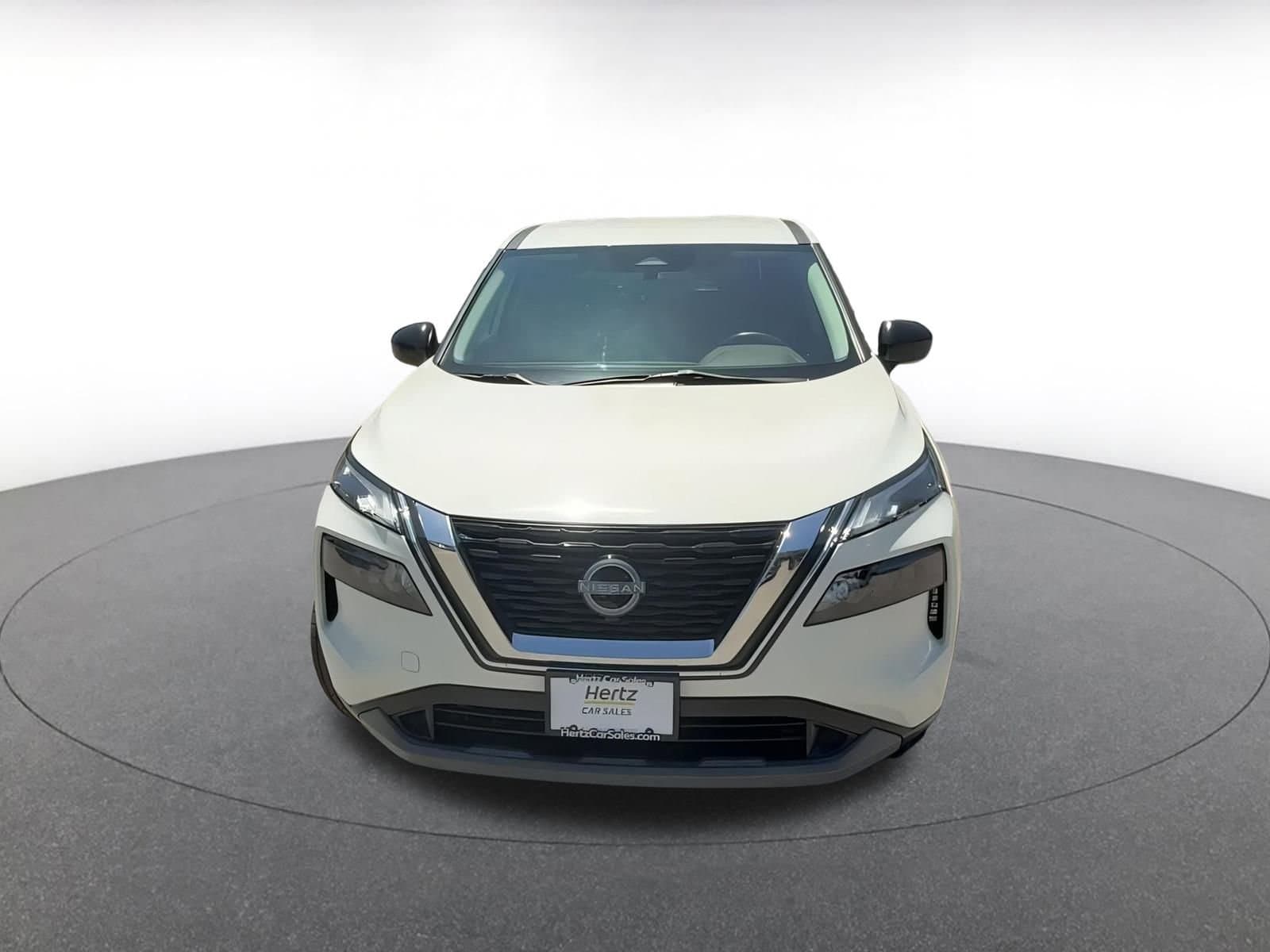 Thumbnail: 2023 Nissan Rogue - 4