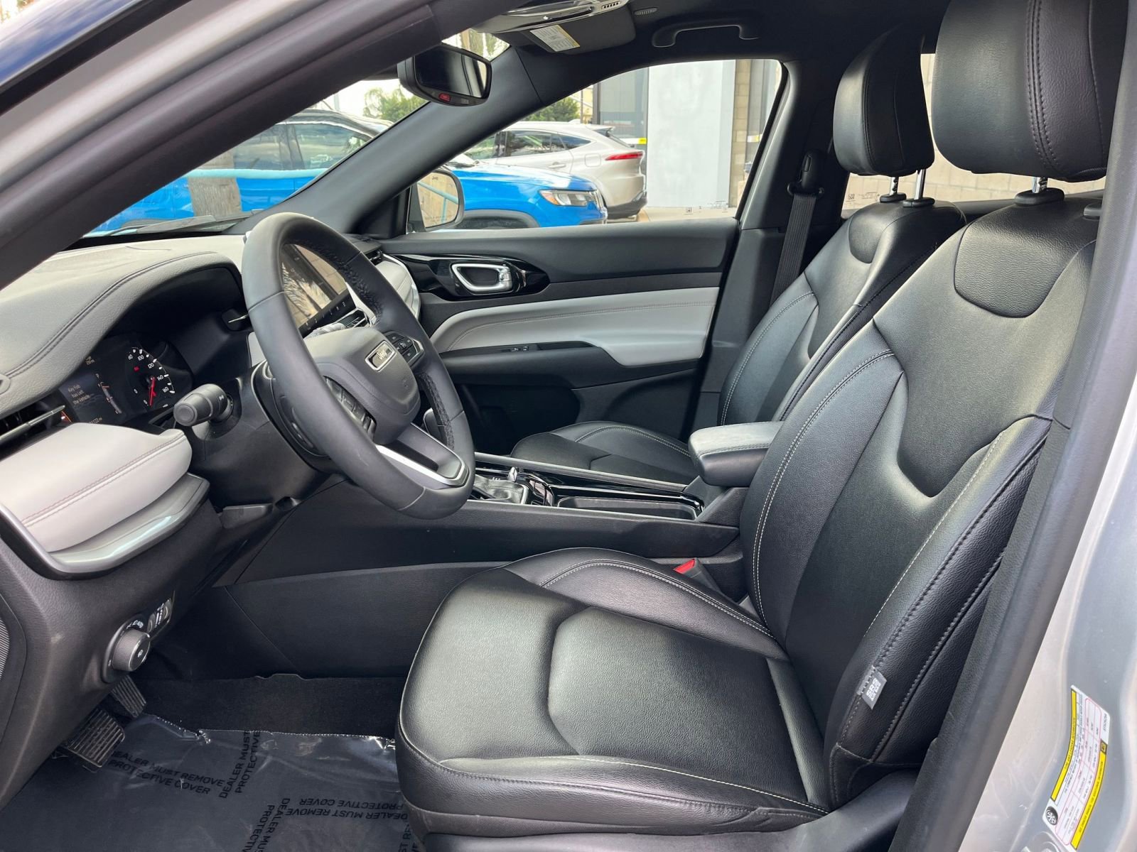 Thumbnail: 2025 Jeep Compass - 27