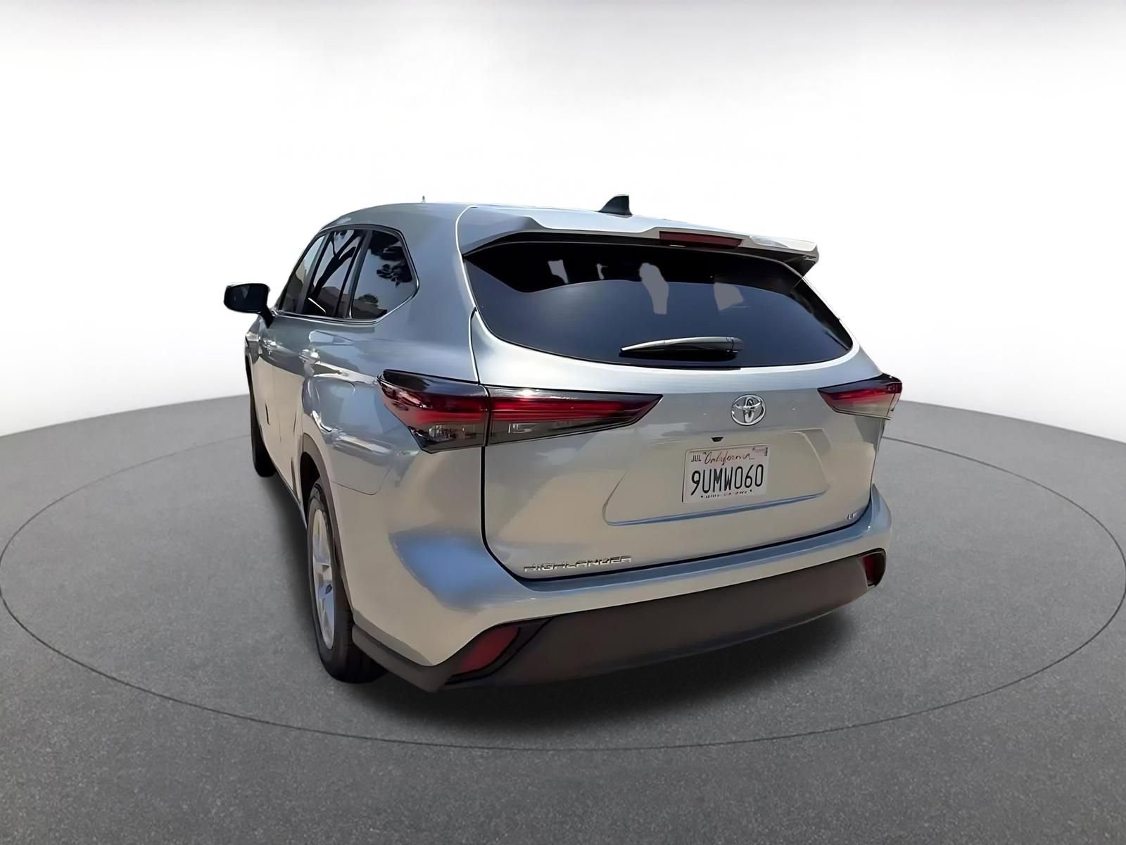 Thumbnail: 2025 Toyota Highlander - 11