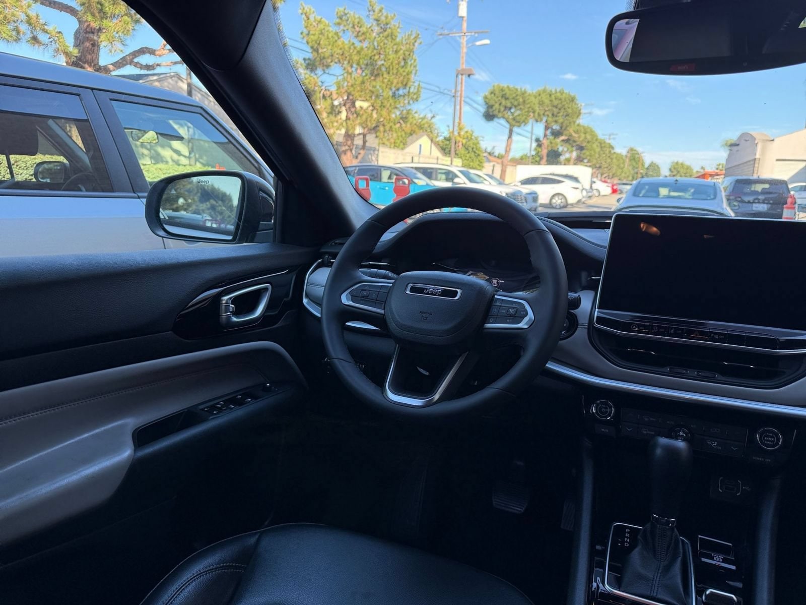 Thumbnail: 2025 Jeep Compass - 31