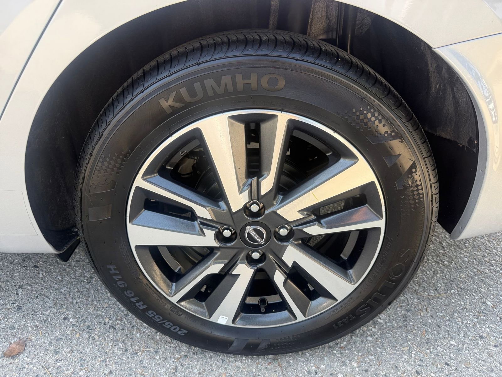 Thumbnail: 2025 Nissan Versa - 25