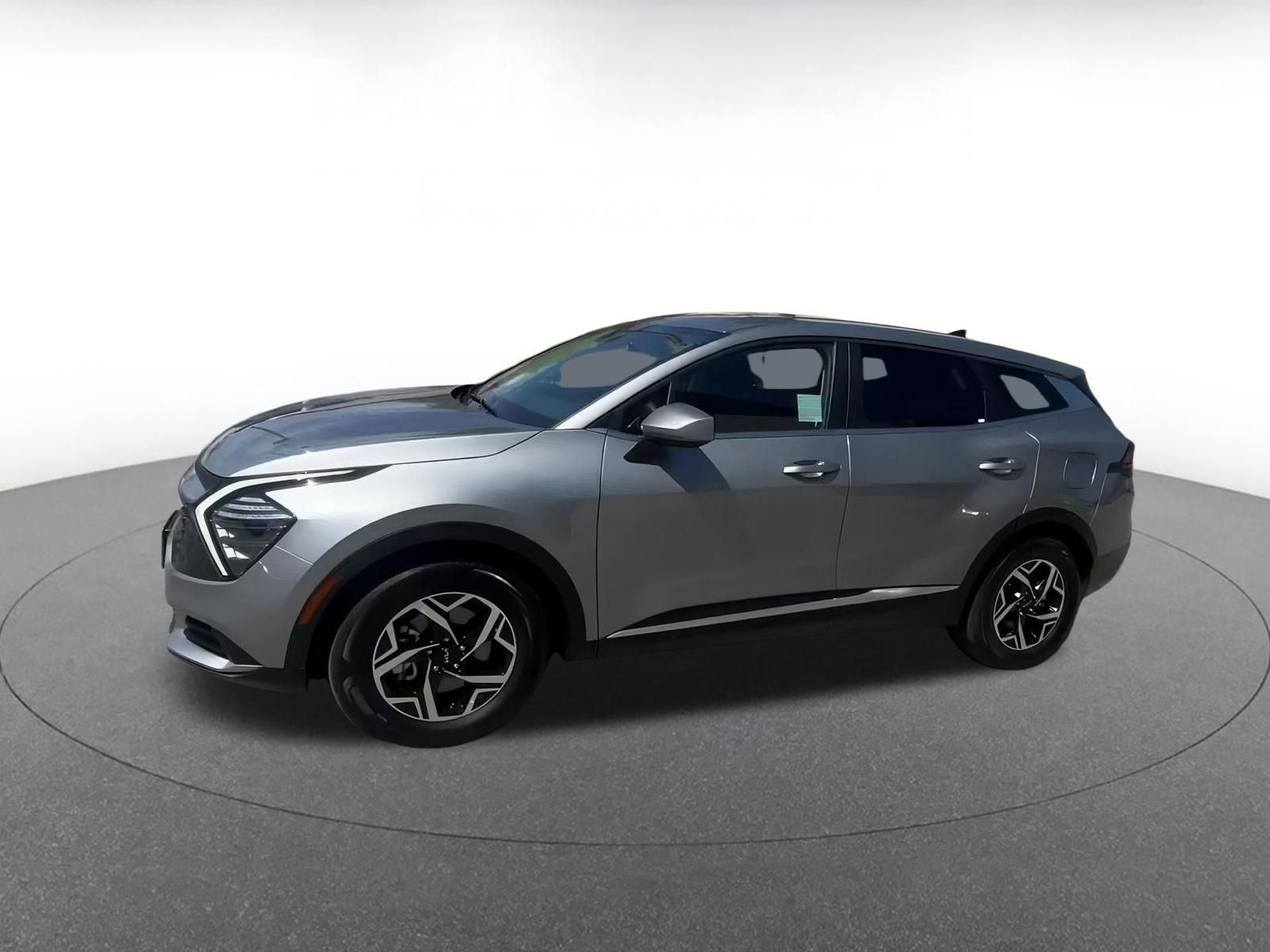 Thumbnail: 2024 Kia Sportage - 7