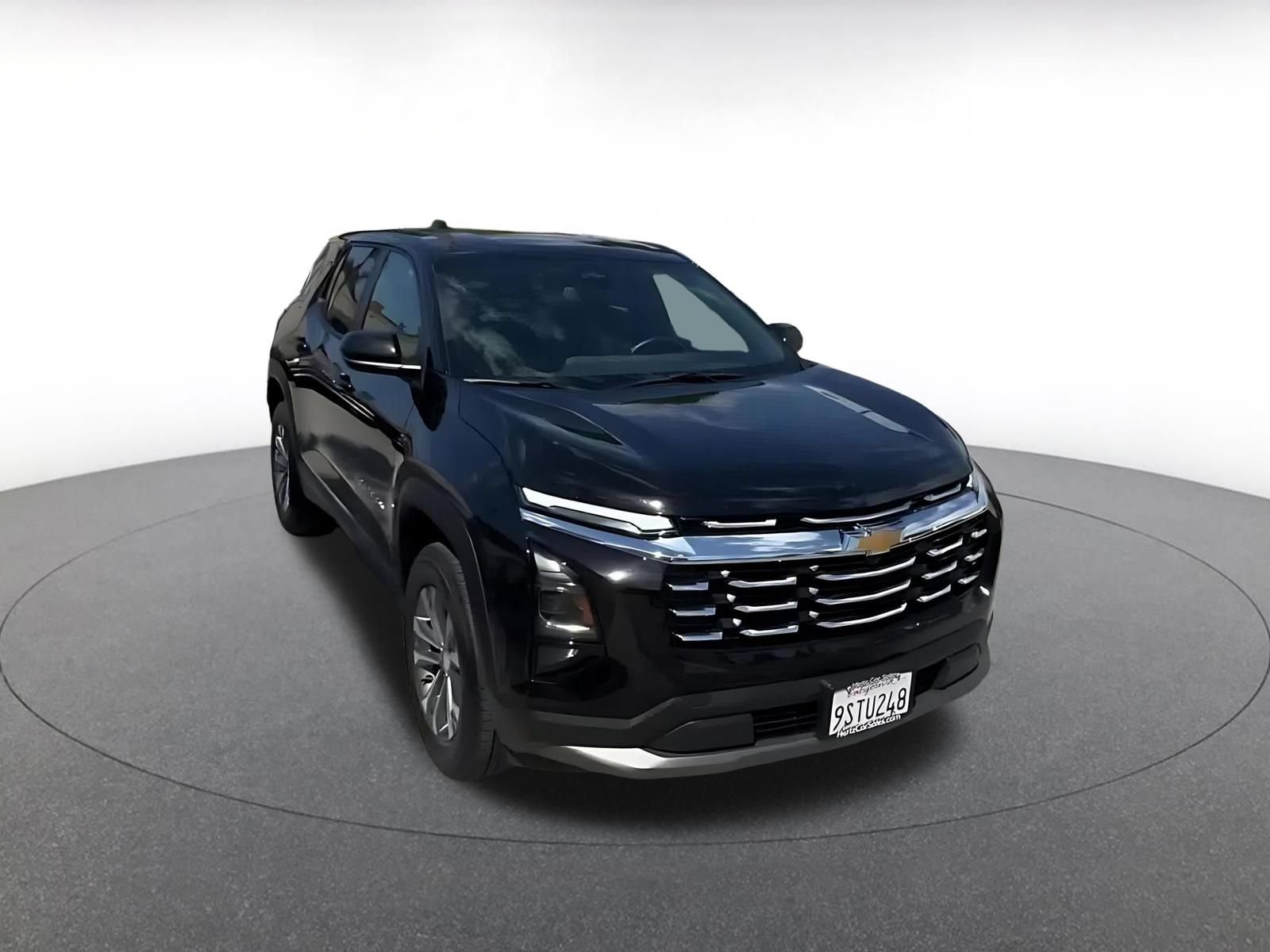 Thumbnail: 2025 Chevrolet Equinox - 3