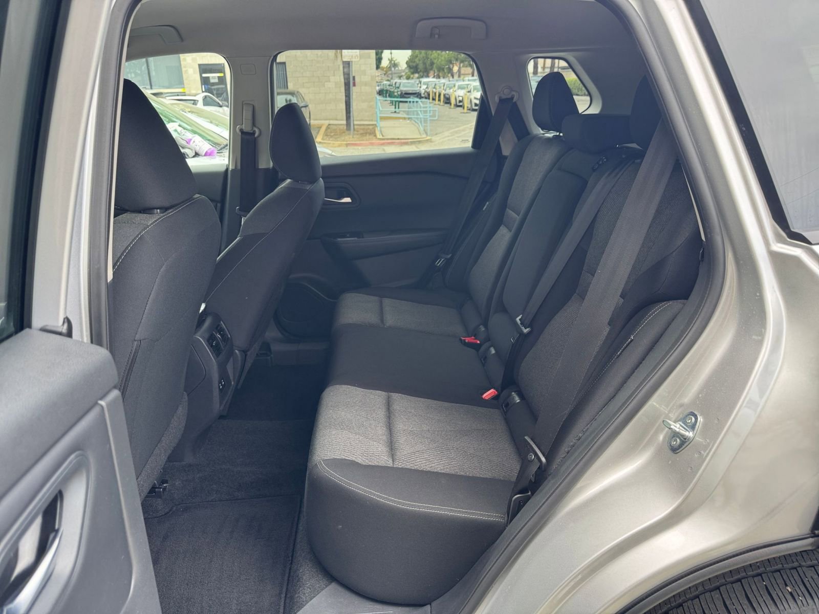 Thumbnail: 2025 Nissan Rogue - 27