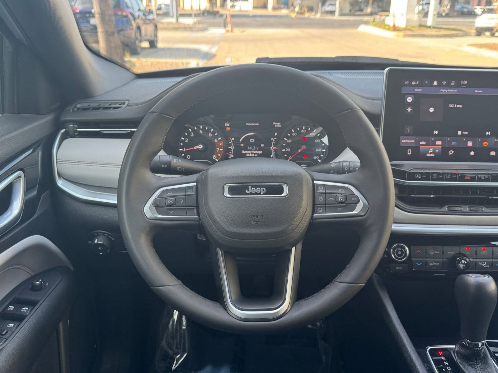 Thumbnail: 2025 Jeep Compass - 29